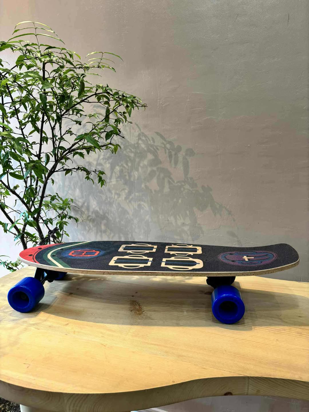 Hermes Maple Wood Bouclaries Modernes Skateboard