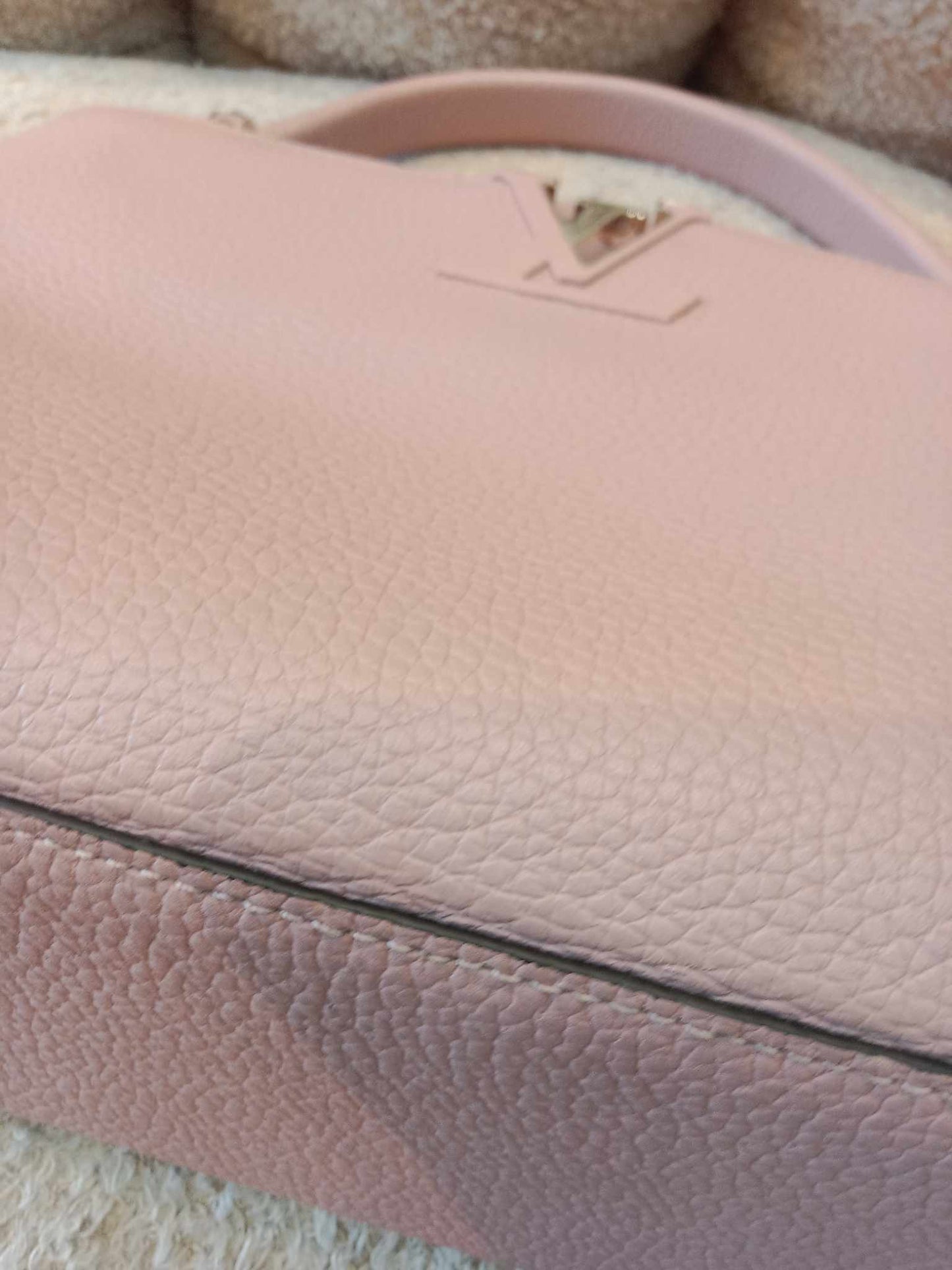 Louis Vuitton Capucine Sakura Pink PM