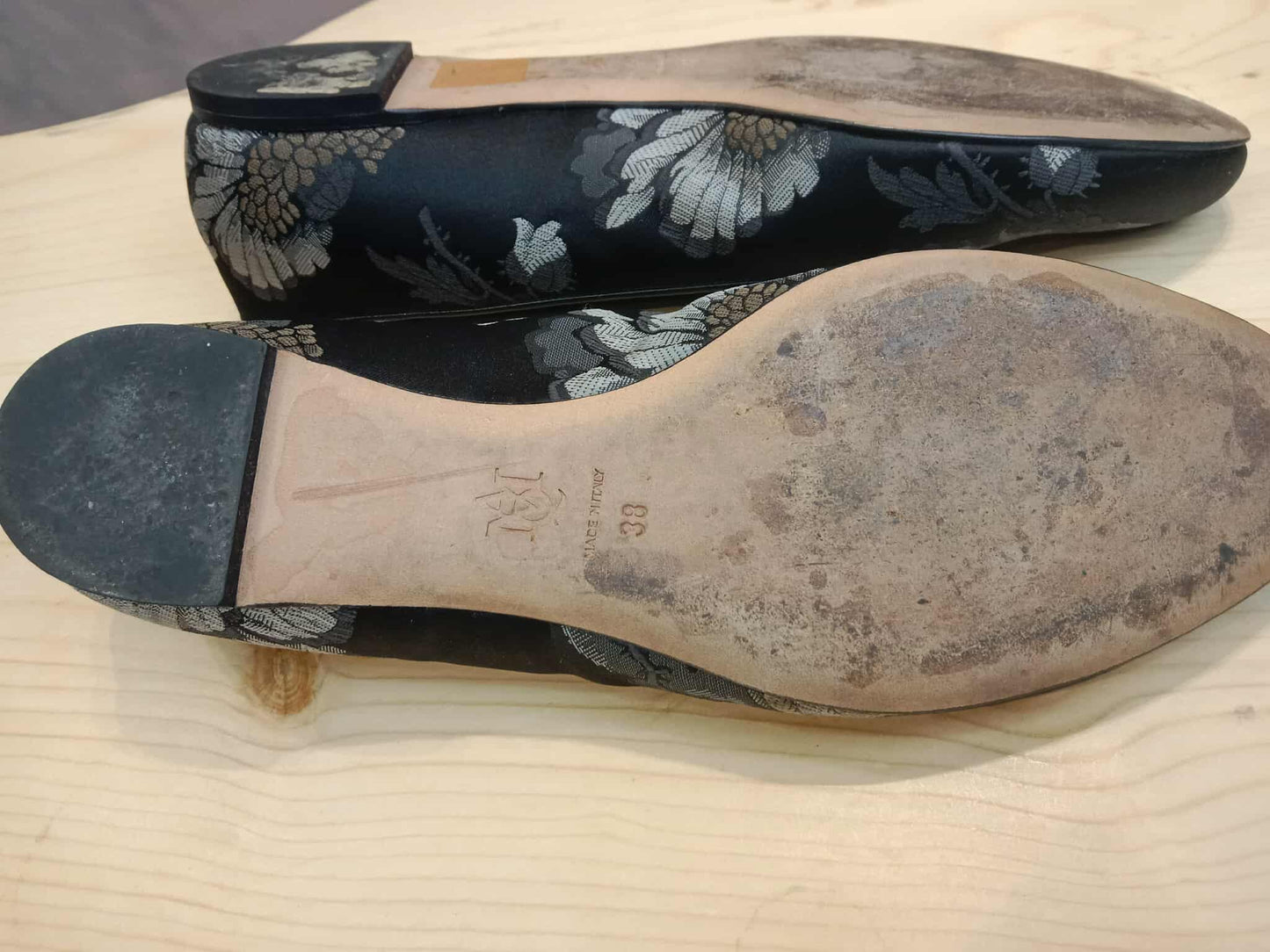 Alexander McQueen Silk Loafer Flats Black Sie 38