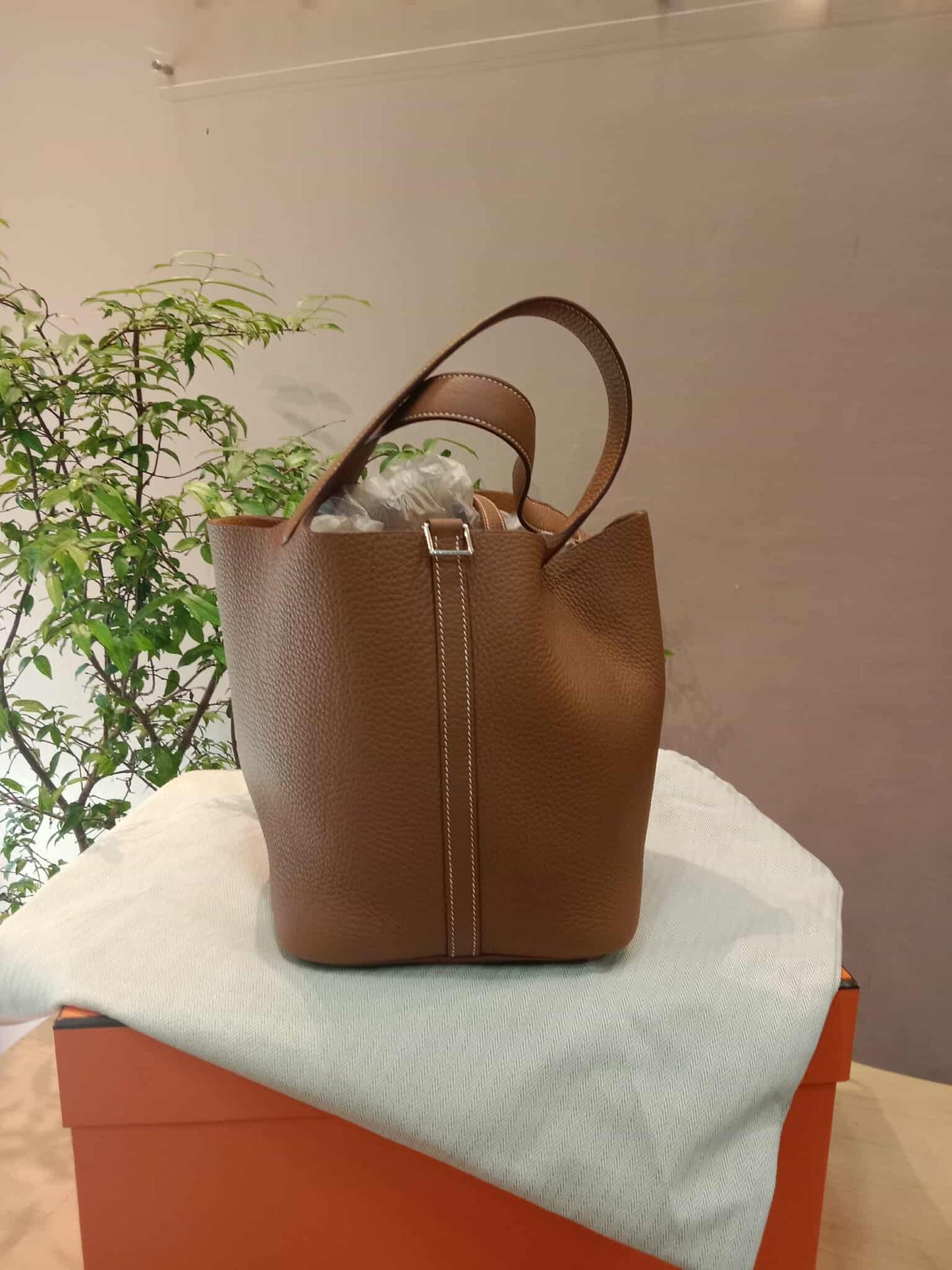 Hermes Picotin 22 Gold Stamp W 2024 Clemence