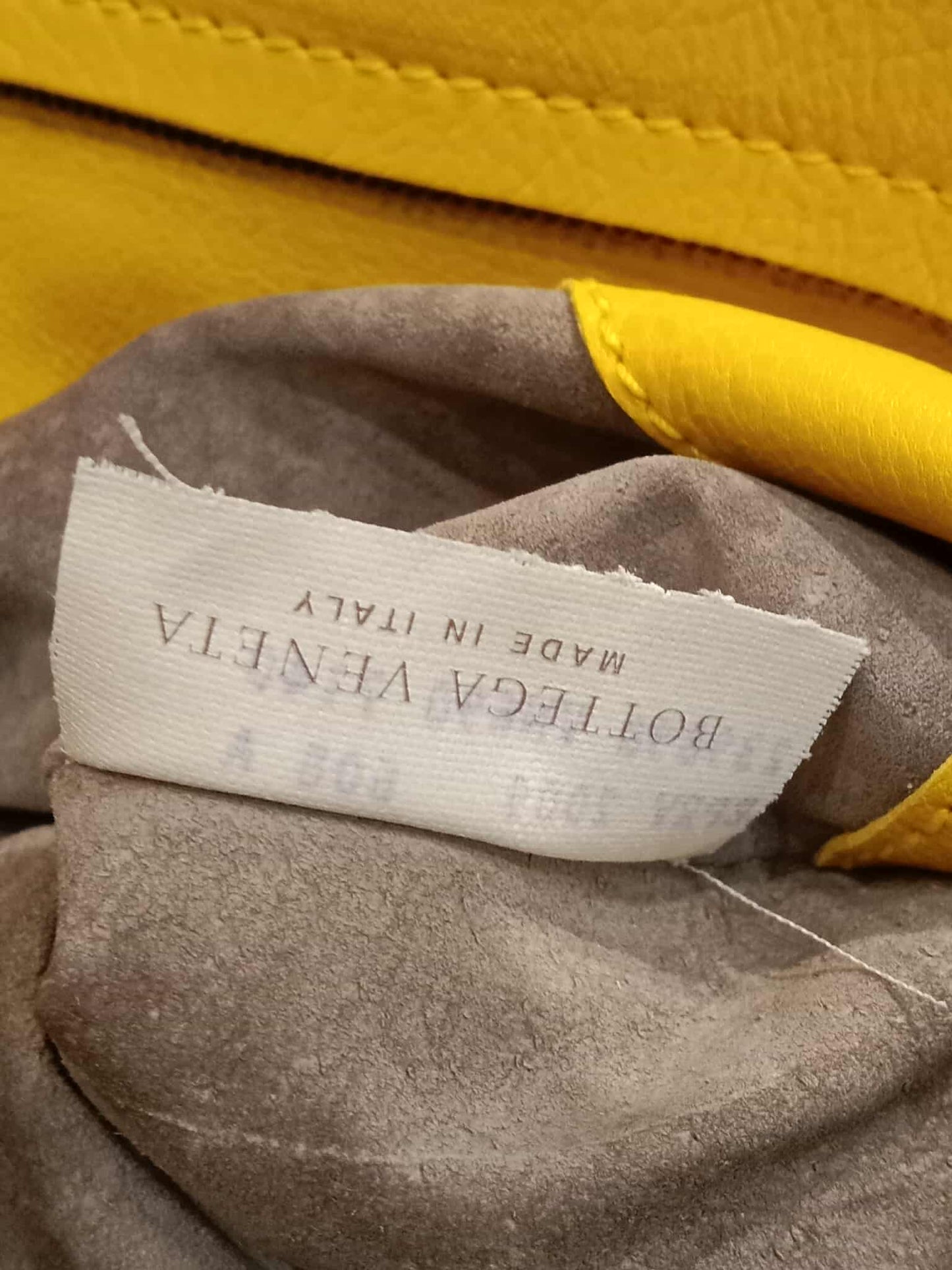 Bottega Veneta Paille Sfrangiato Aquatre Fringe Intrecciato Nappa Large Tote Yellow