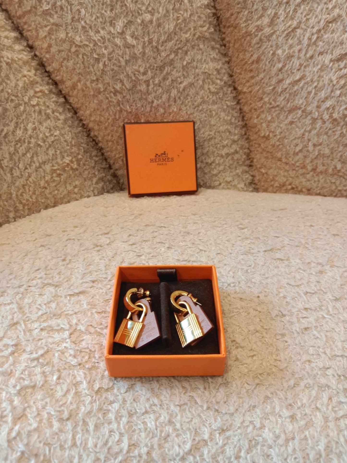 Hermes O'Kelly Gold on Gold Earrings Stamp Z 2021