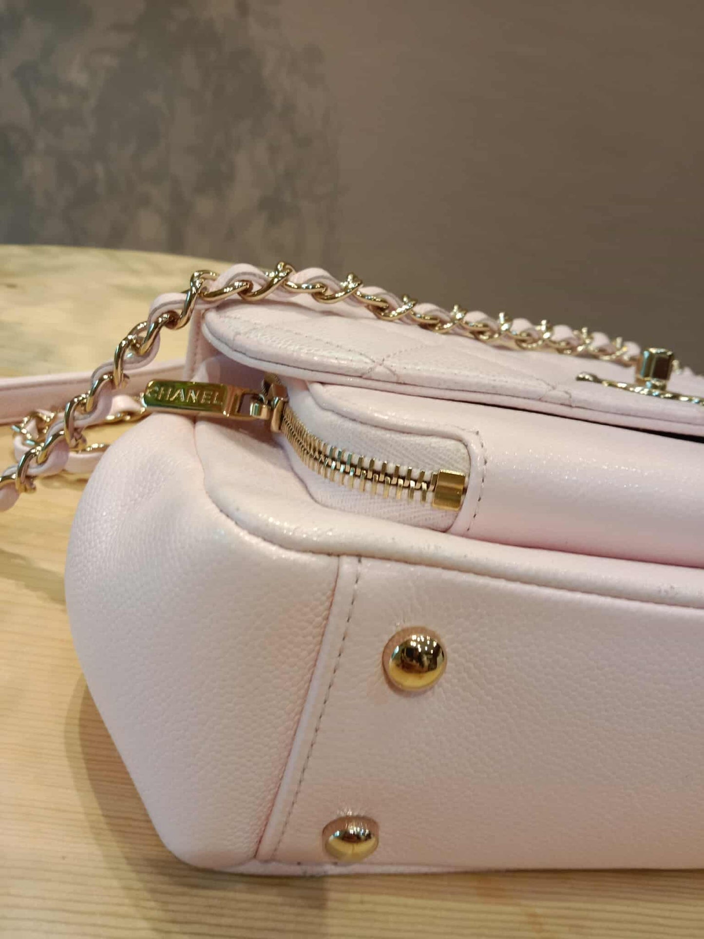 Chanel Business Affinity Light Pink Caviar Medium Microchipped