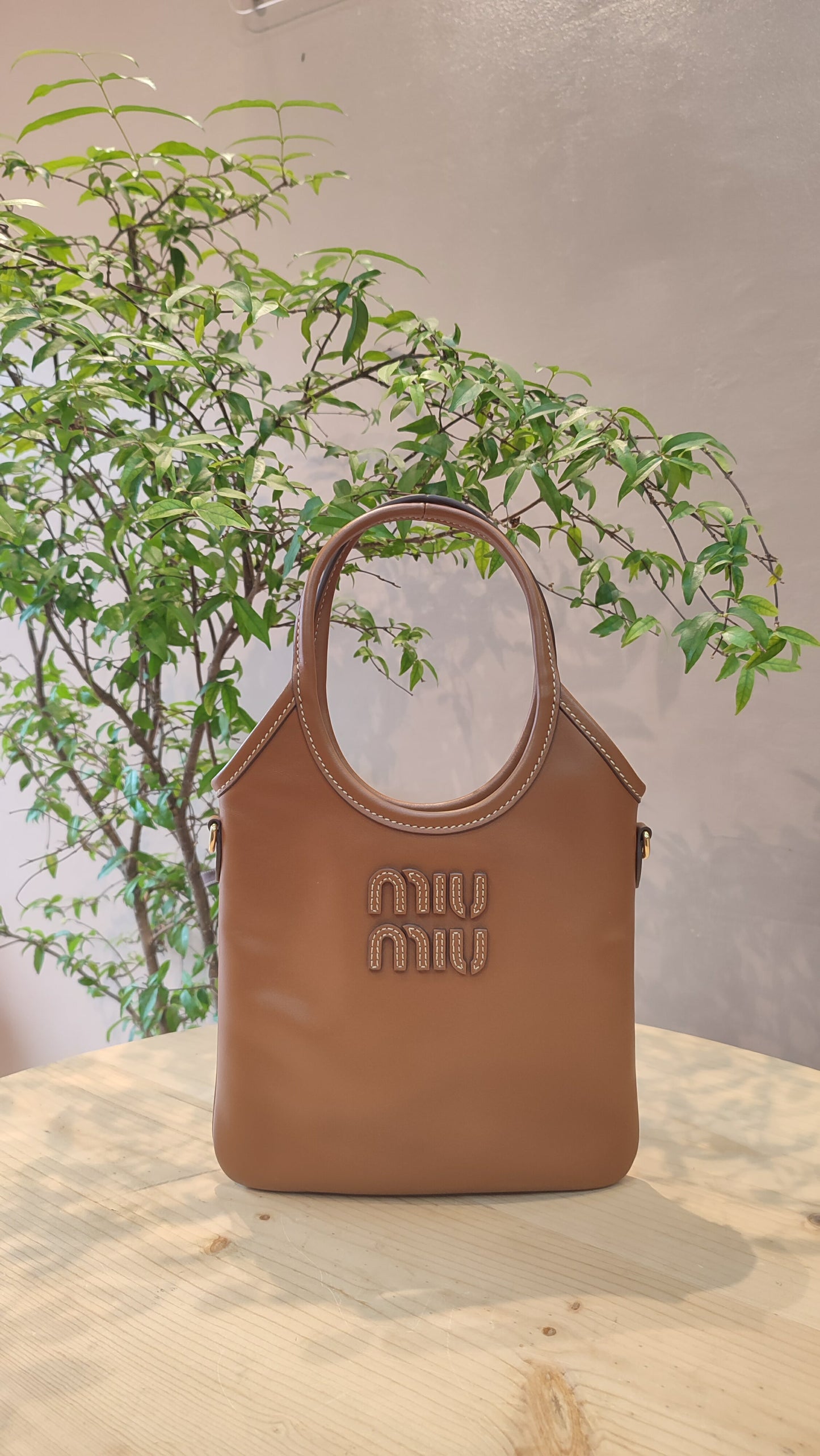 Miu Miu Ivy Tote Bag Cognac Mini Fullset