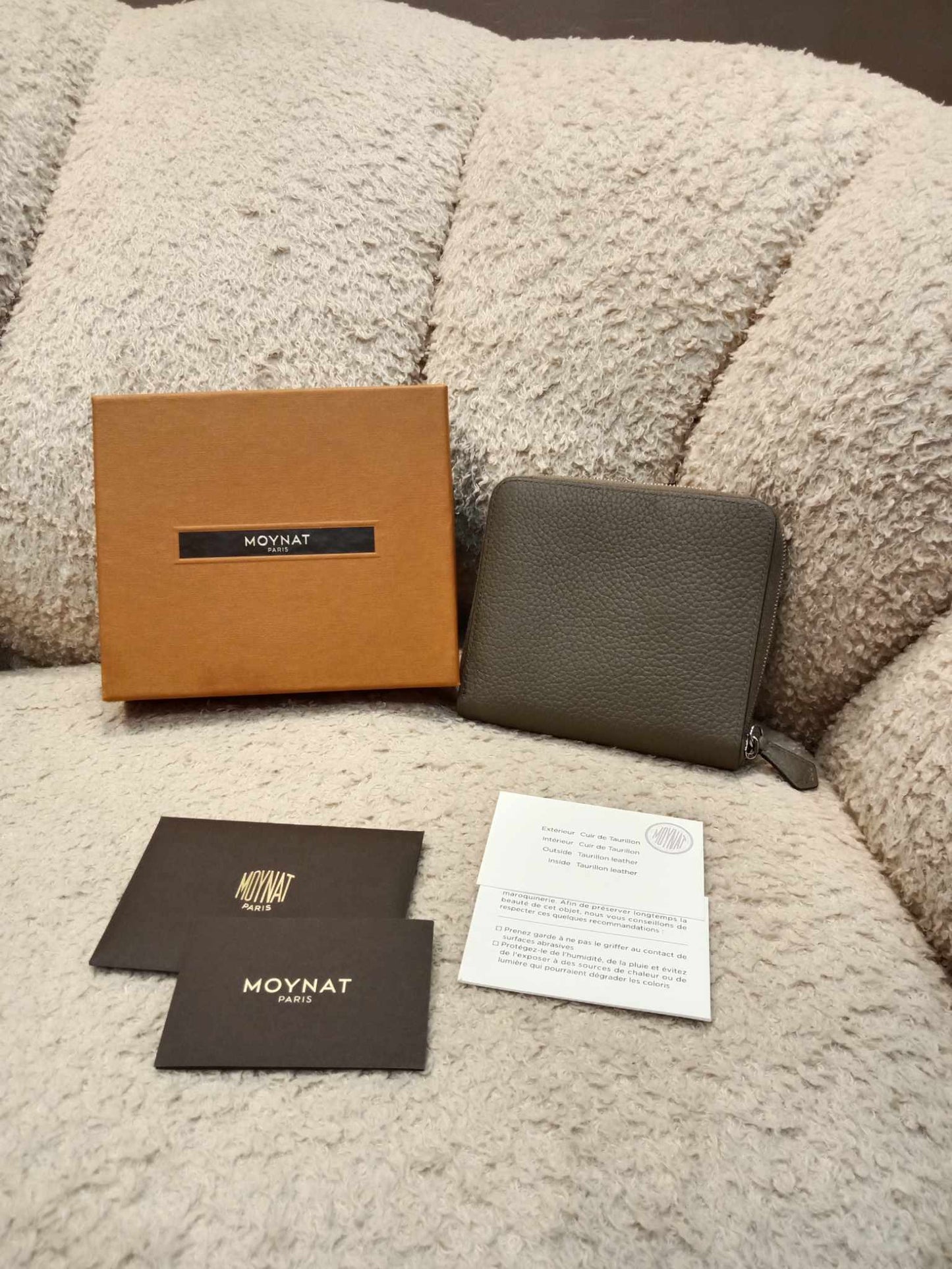 Moynat Compact Zipped Wallet Etoupe