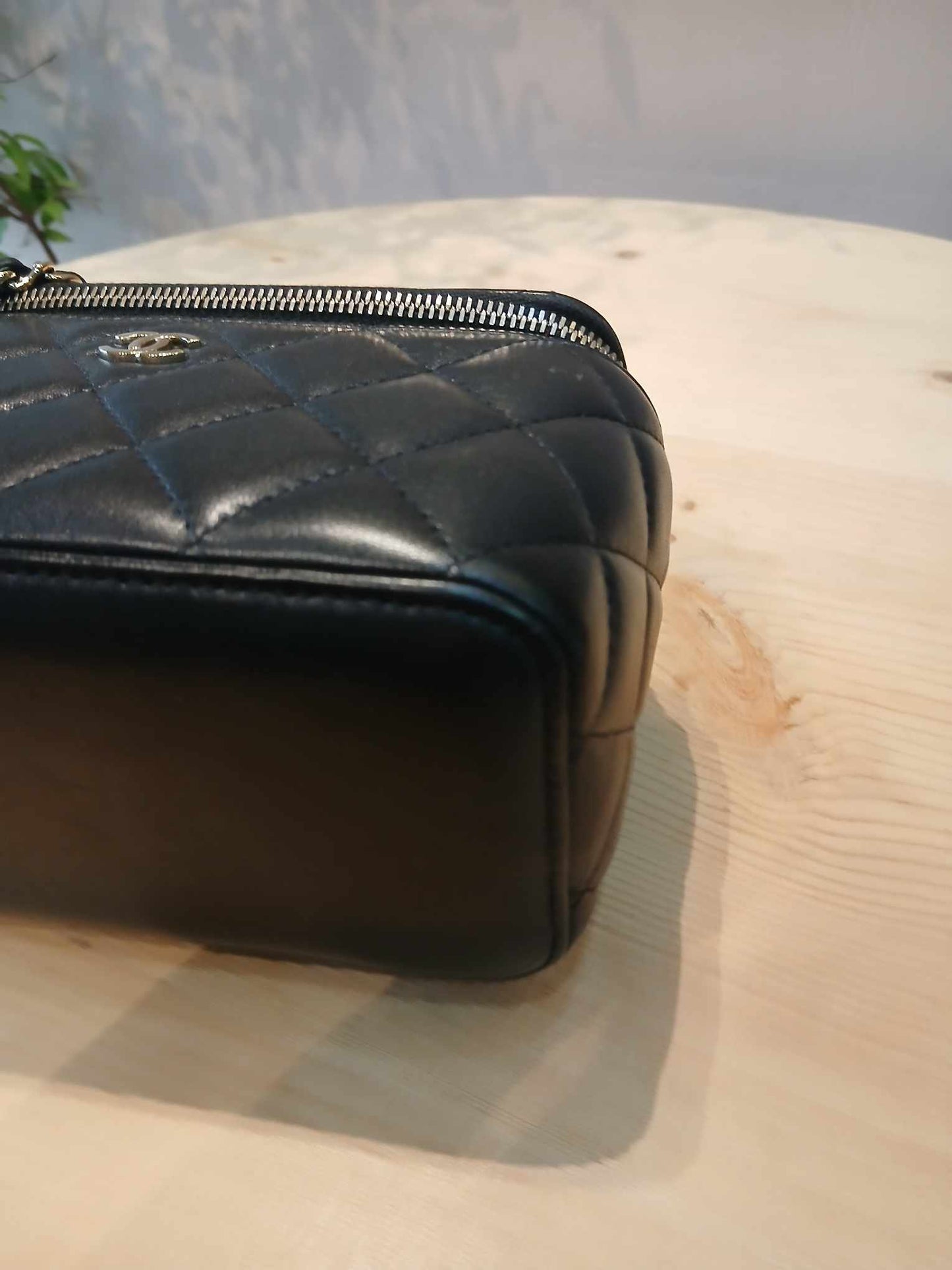Chanel Vanity Case Black Lambskin Series 31