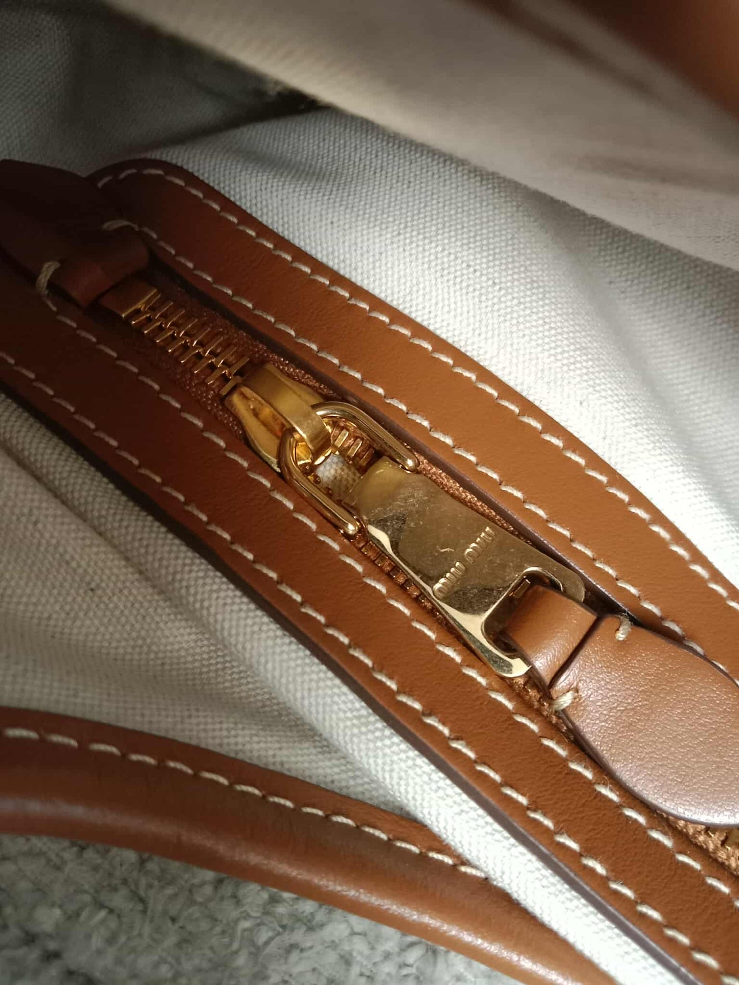 Miu Miu Ivy Tote Tan Medium