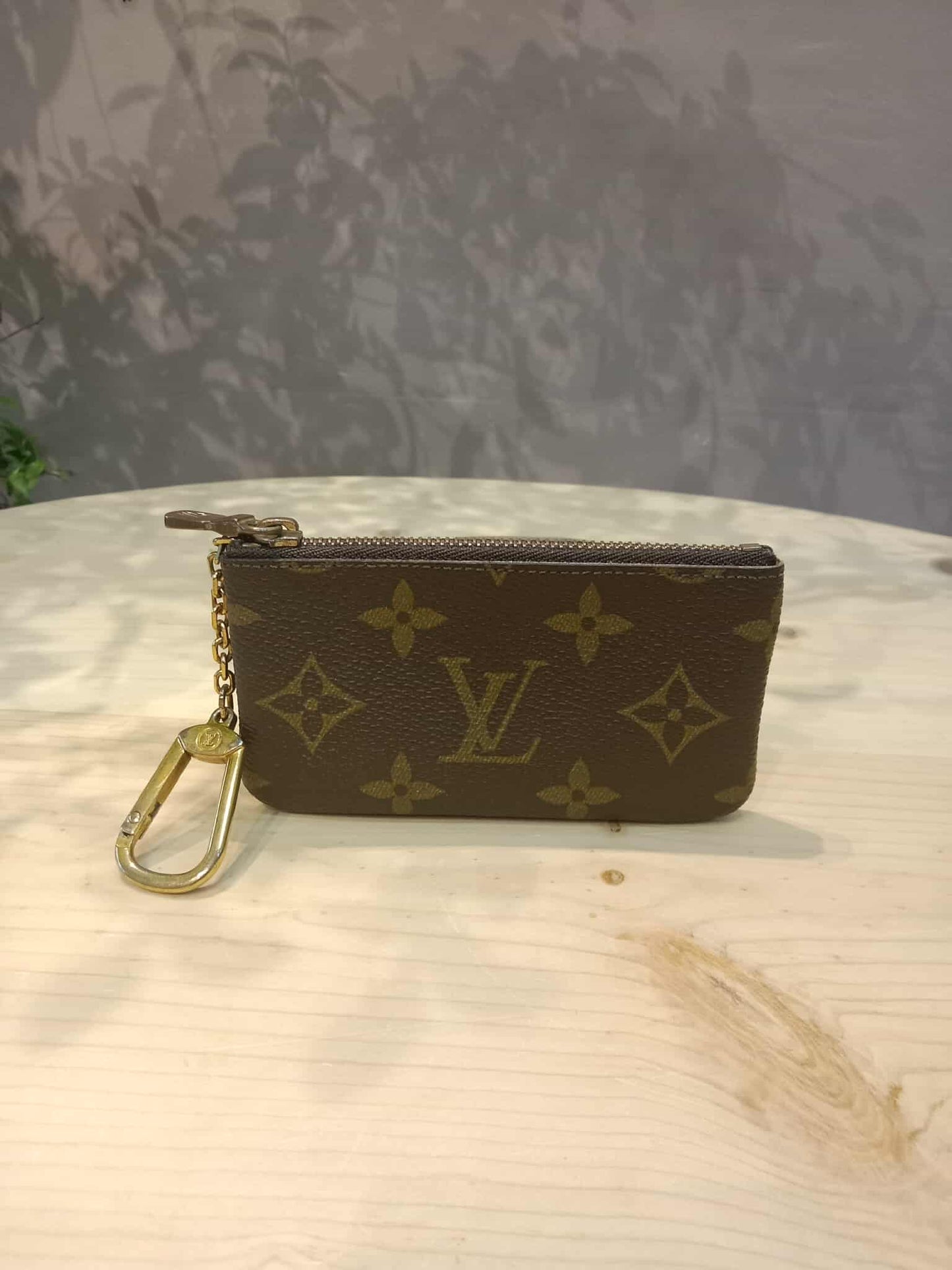 Louis Vuitton Monogram Zipped Coin Case
