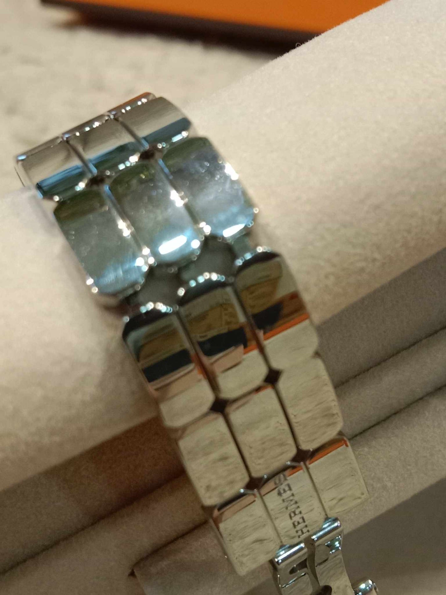 Hermes Stainless Steel Diamond 16mm Kelly Quartz Watch