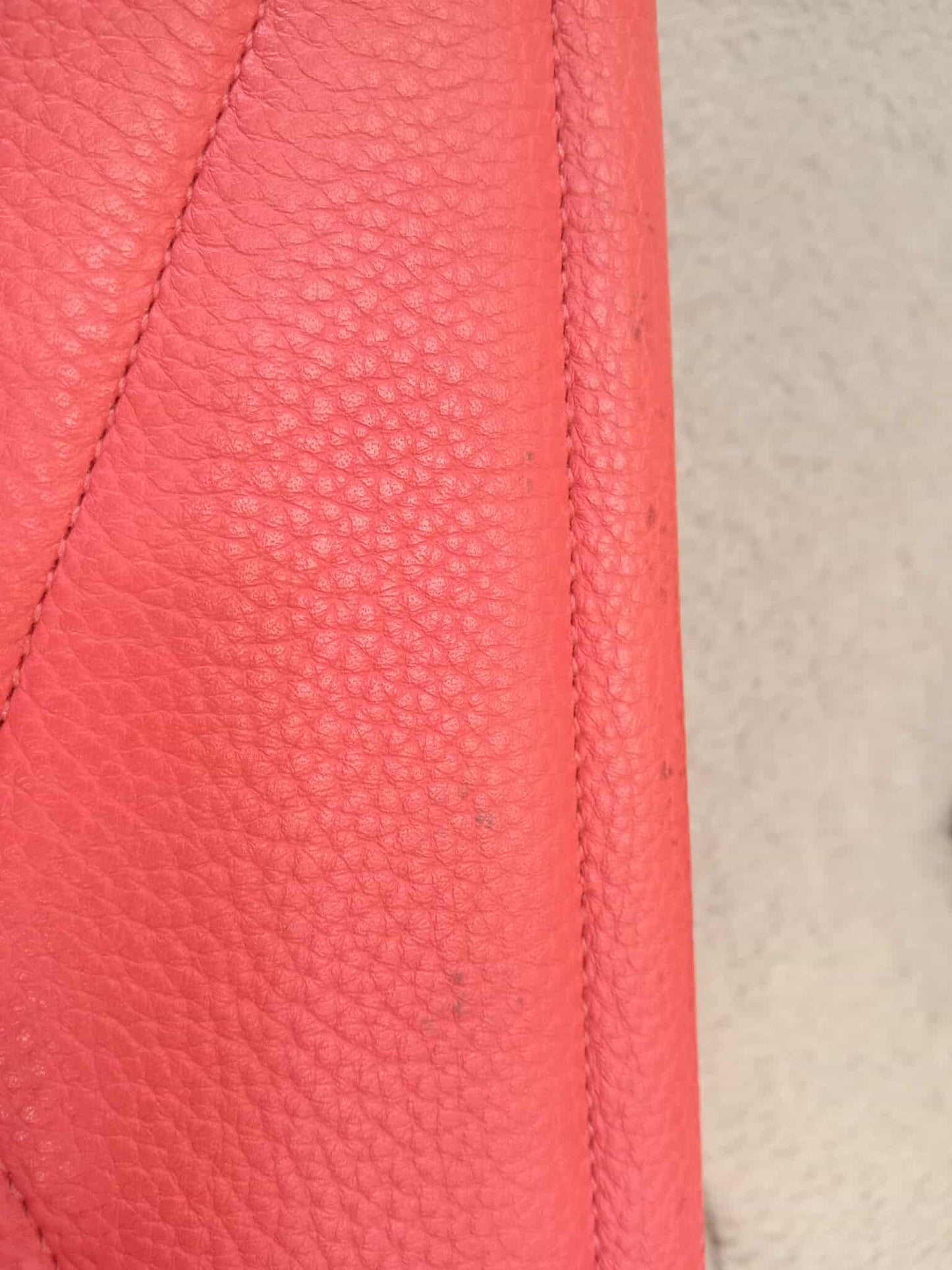 Hermes Victoria II 35 Rose Azalee Clemence Stamp P Square 2012