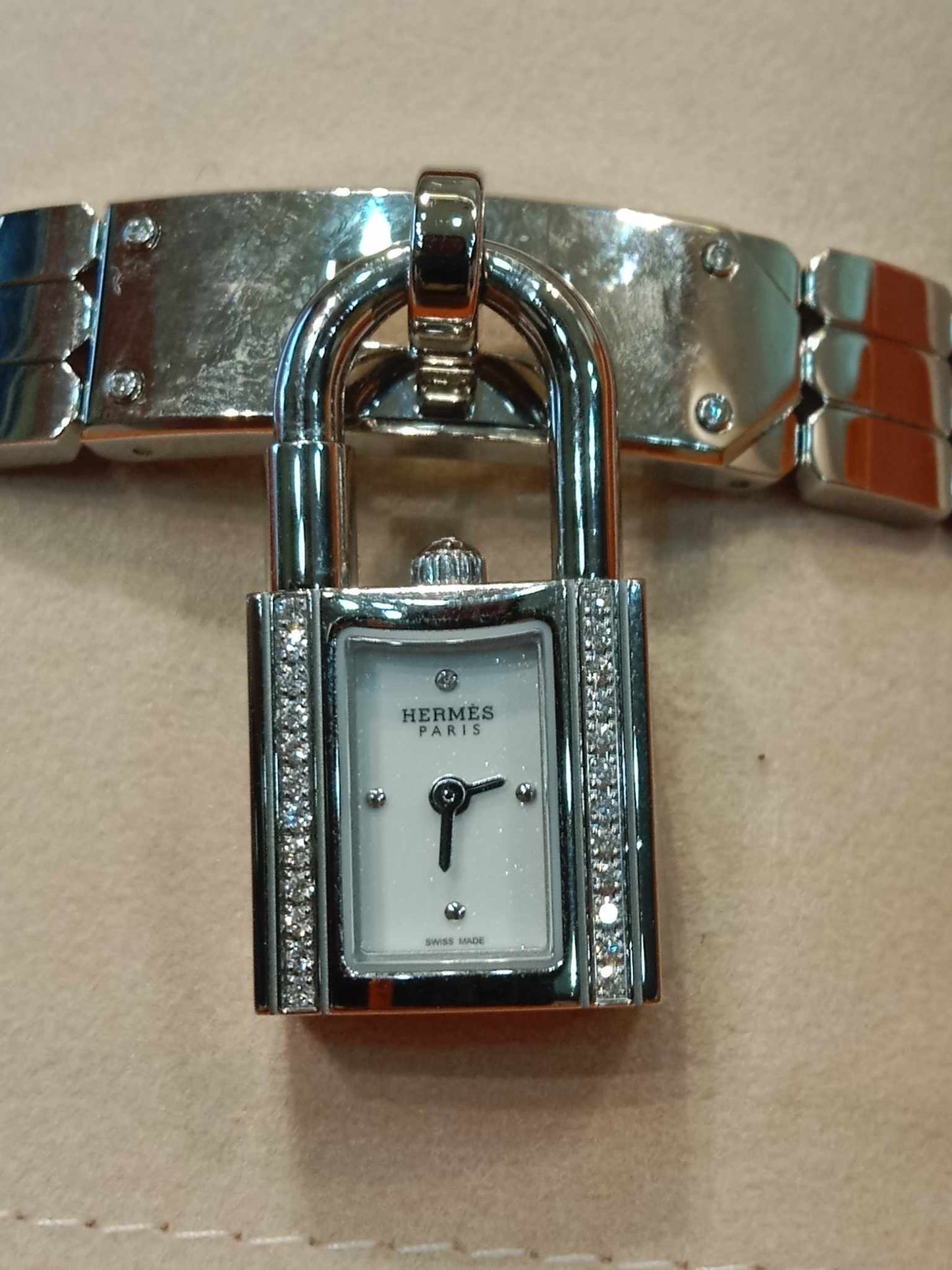 Hermes Stainless Steel Diamond 16mm Kelly Quartz Watch