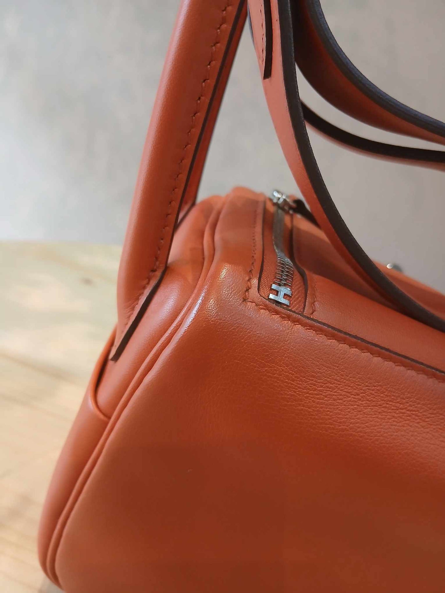 Hermes Mini Lindy Bi-Color Orange Stamp Z 2021