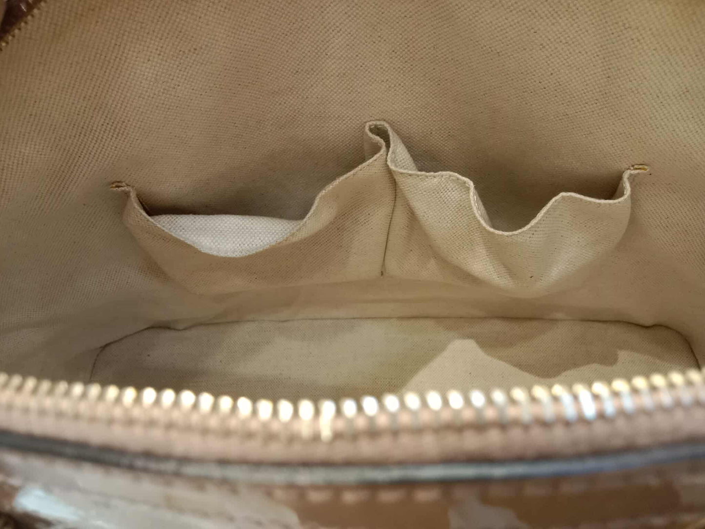 Gucci Beige Microguccissima Nice Patent Leather Satchel Bag