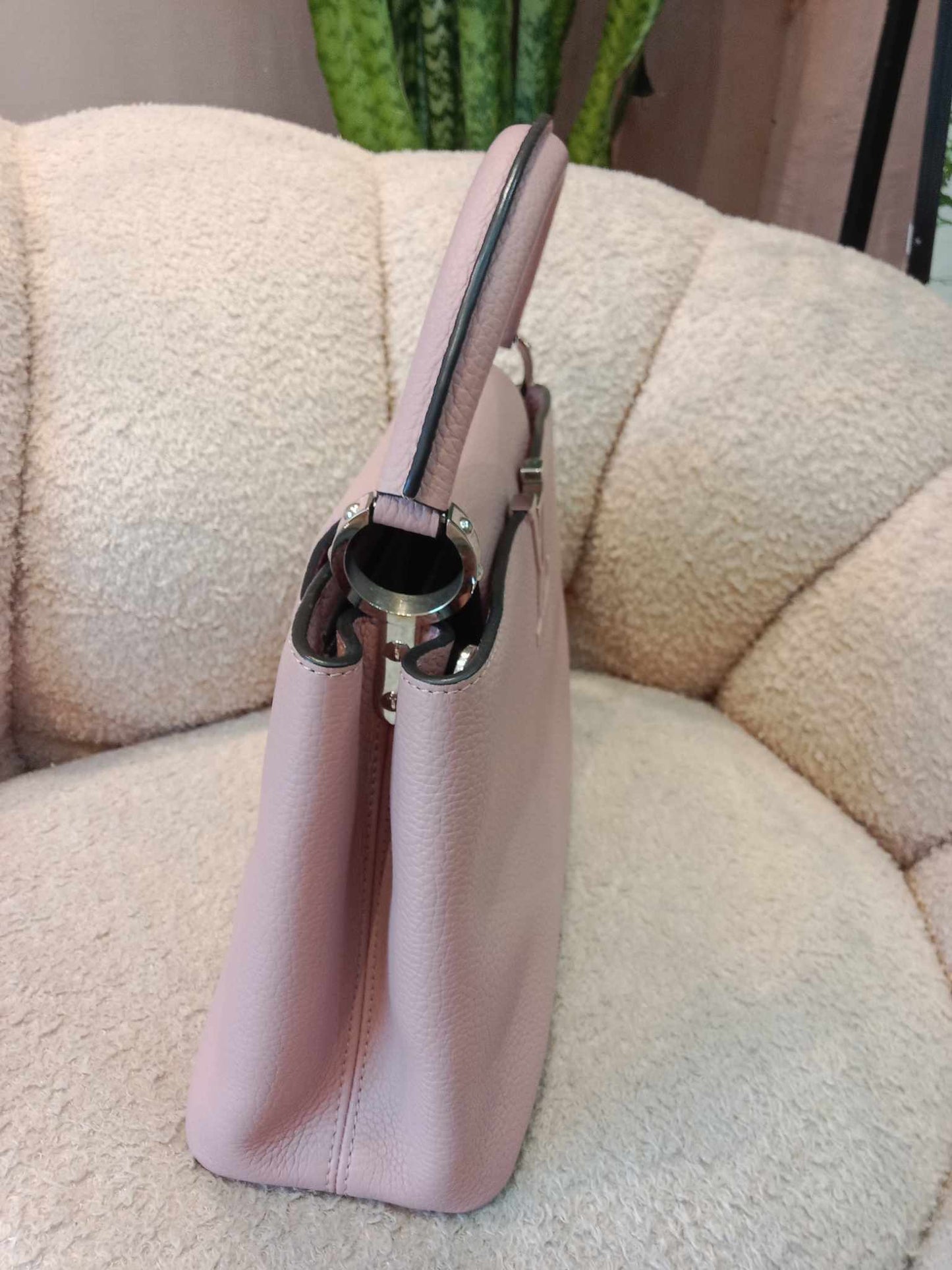 Louis Vuitton Capucine Sakura Pink PM