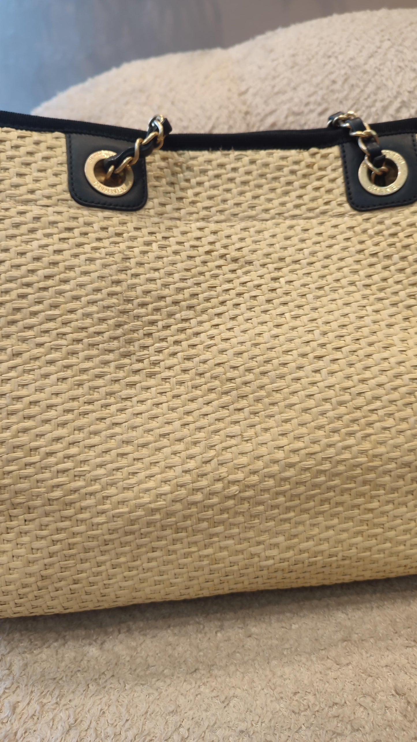 Chanel Deauville Raffia Series 30 Medium Beige/Black
