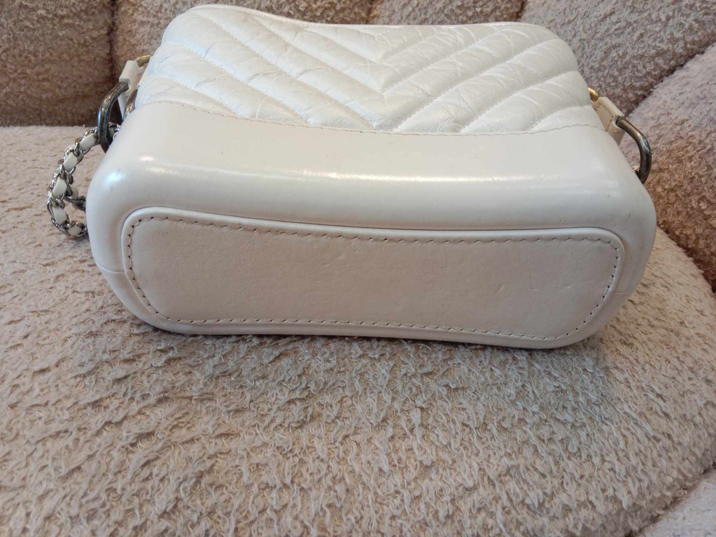 Chanel White Small Chevron Gabrielle Hobo Aged Calfskin Series 29