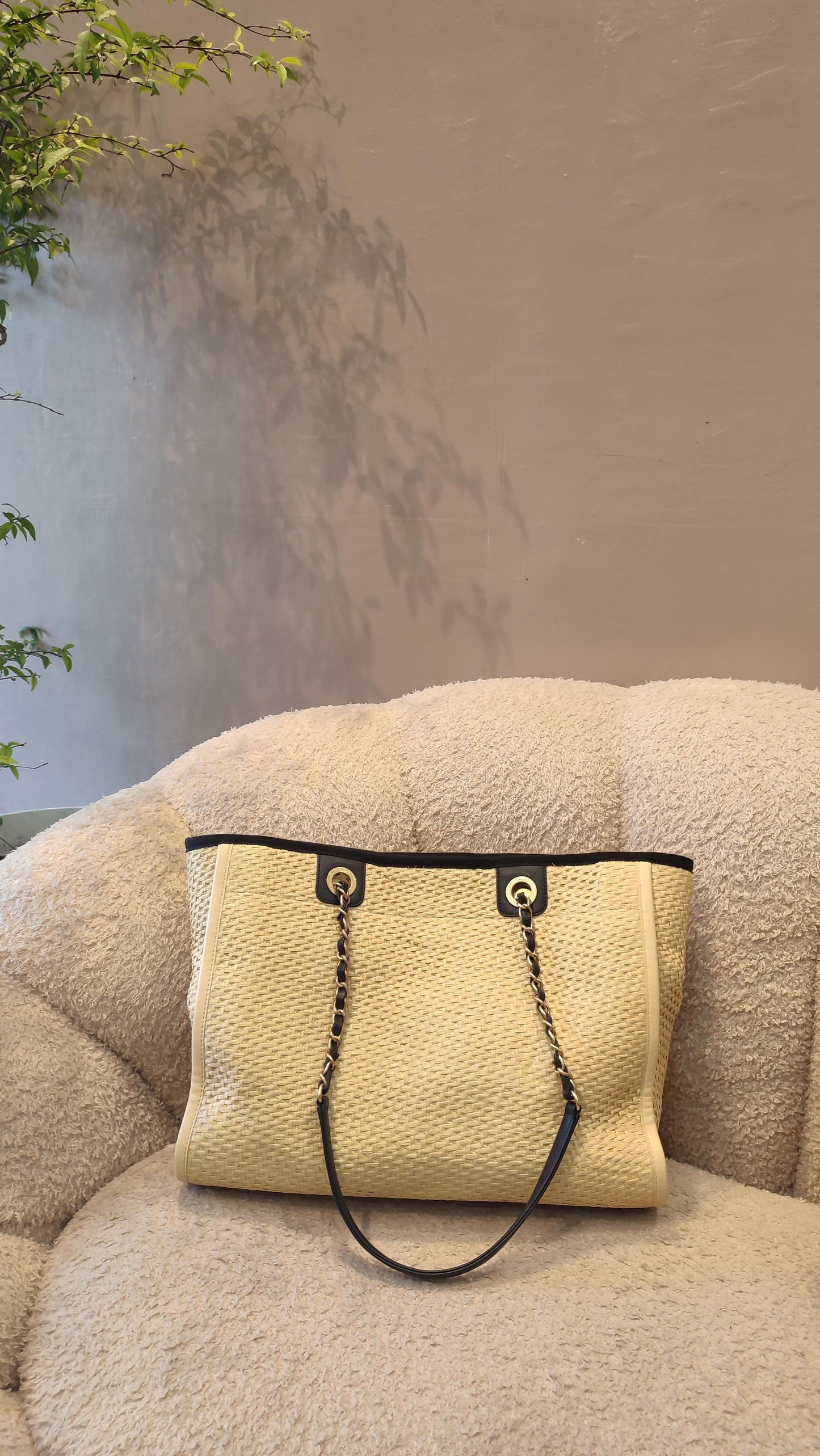 Chanel Deauville Raffia Series 30 Medium Beige/Black