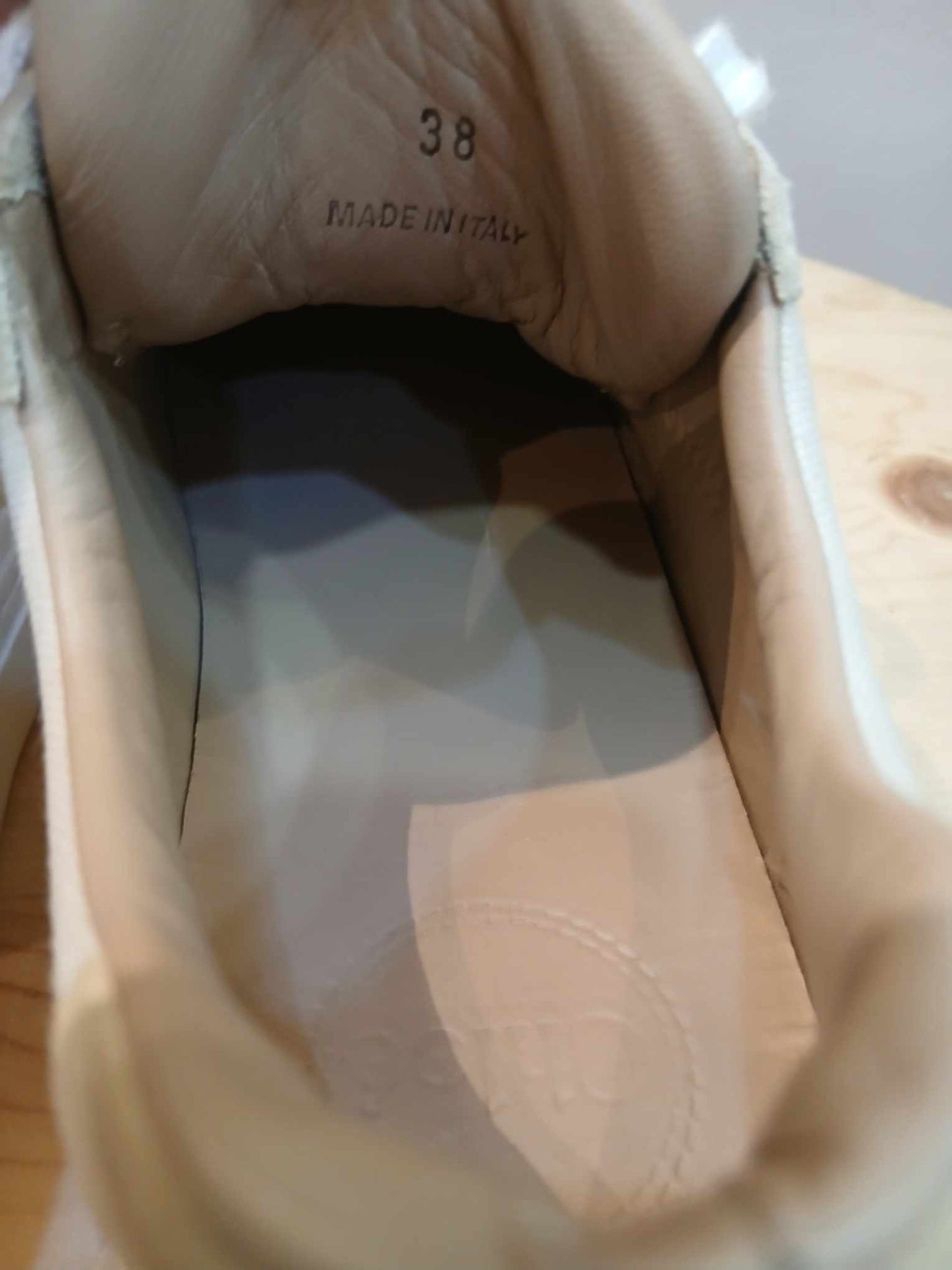 Chloe Lauren Sneakers Beige Size 38