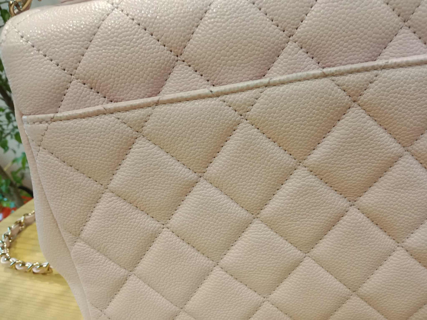 Chanel Business Affinity Light Pink Caviar Medium Microchipped