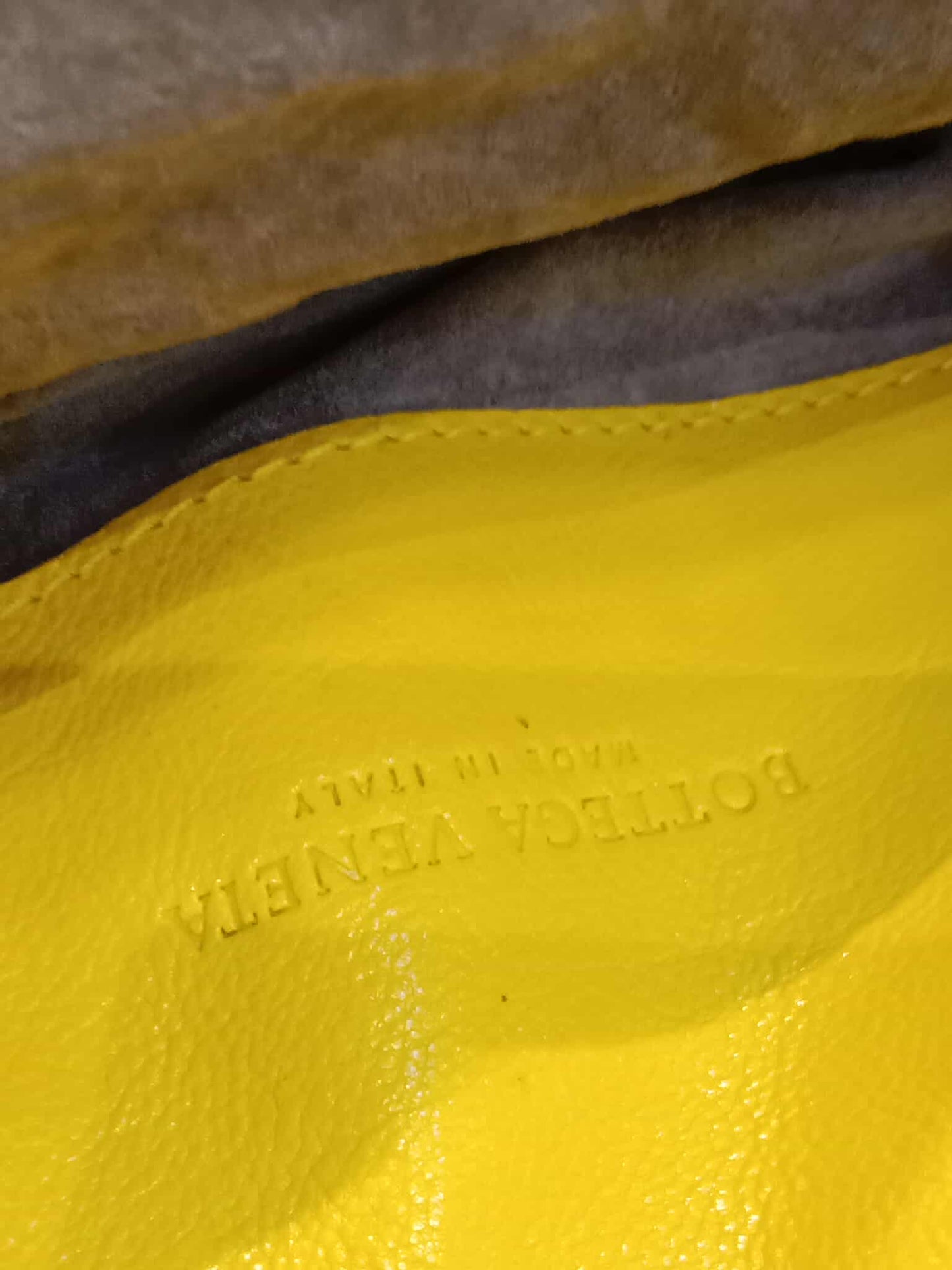 Bottega Veneta Paille Sfrangiato Aquatre Fringe Intrecciato Nappa Large Tote Yellow