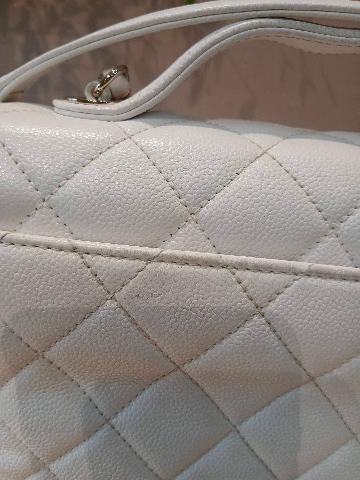 Chanel Affinity White Caviar Series 30