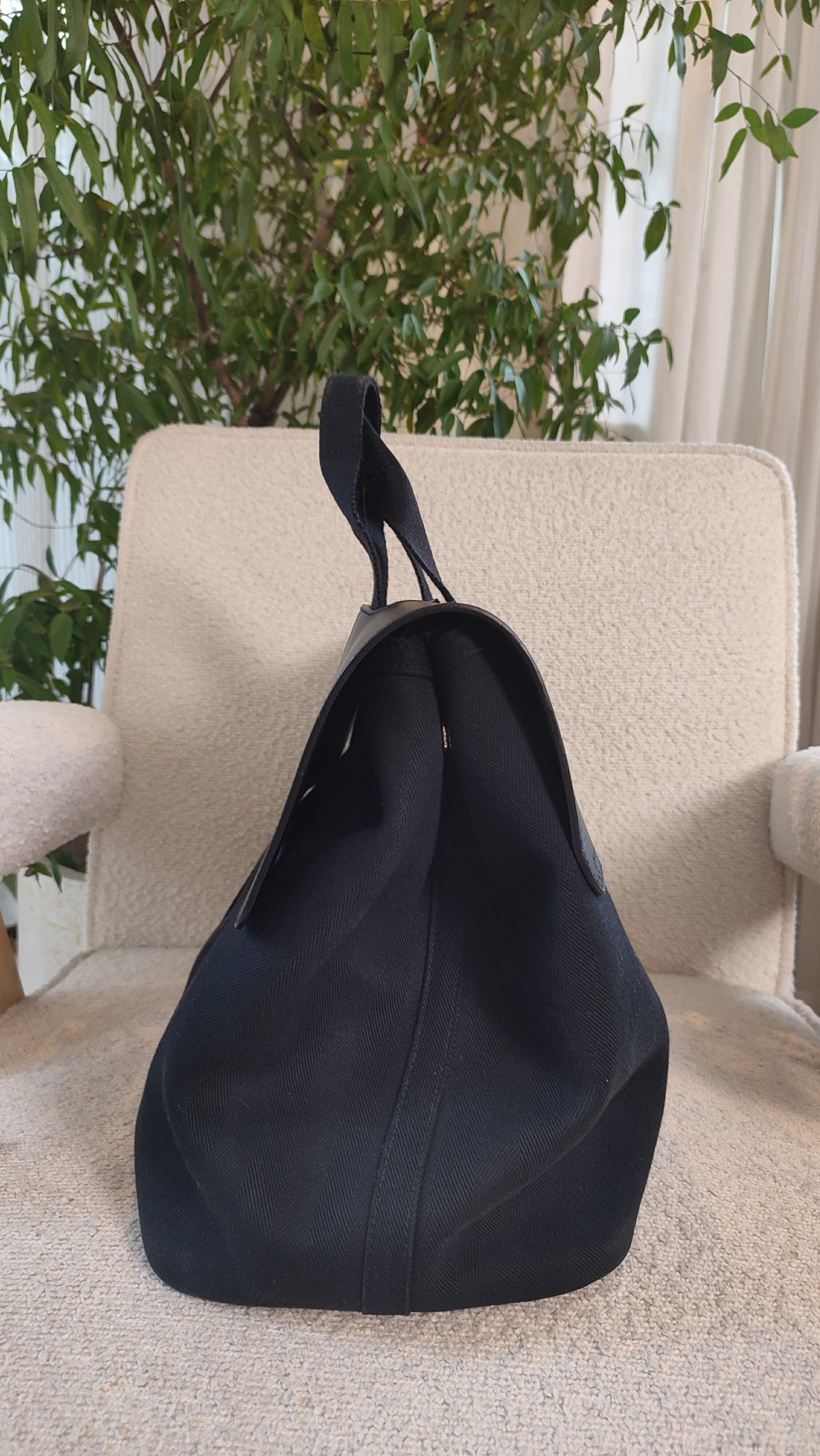 Hermes Valparaiso MM Black Bag