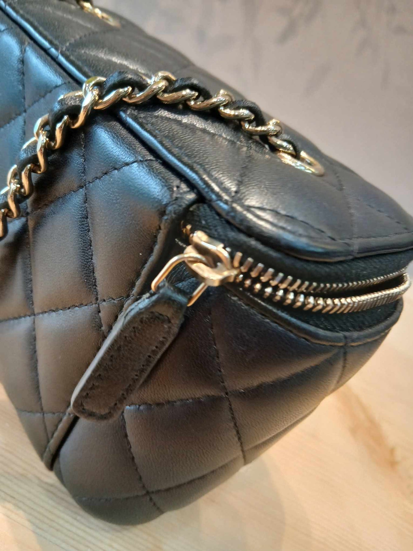 Chanel Vanity Case Black Lambskin Series 31