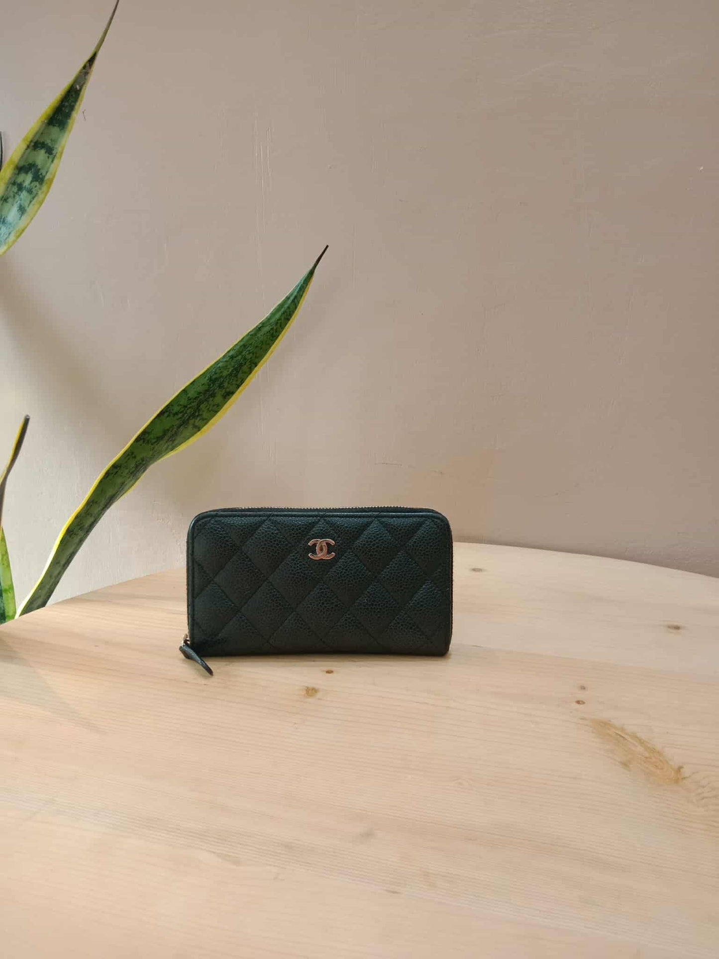 Chanel Long Zipped Wallet Caviar Black Series 19