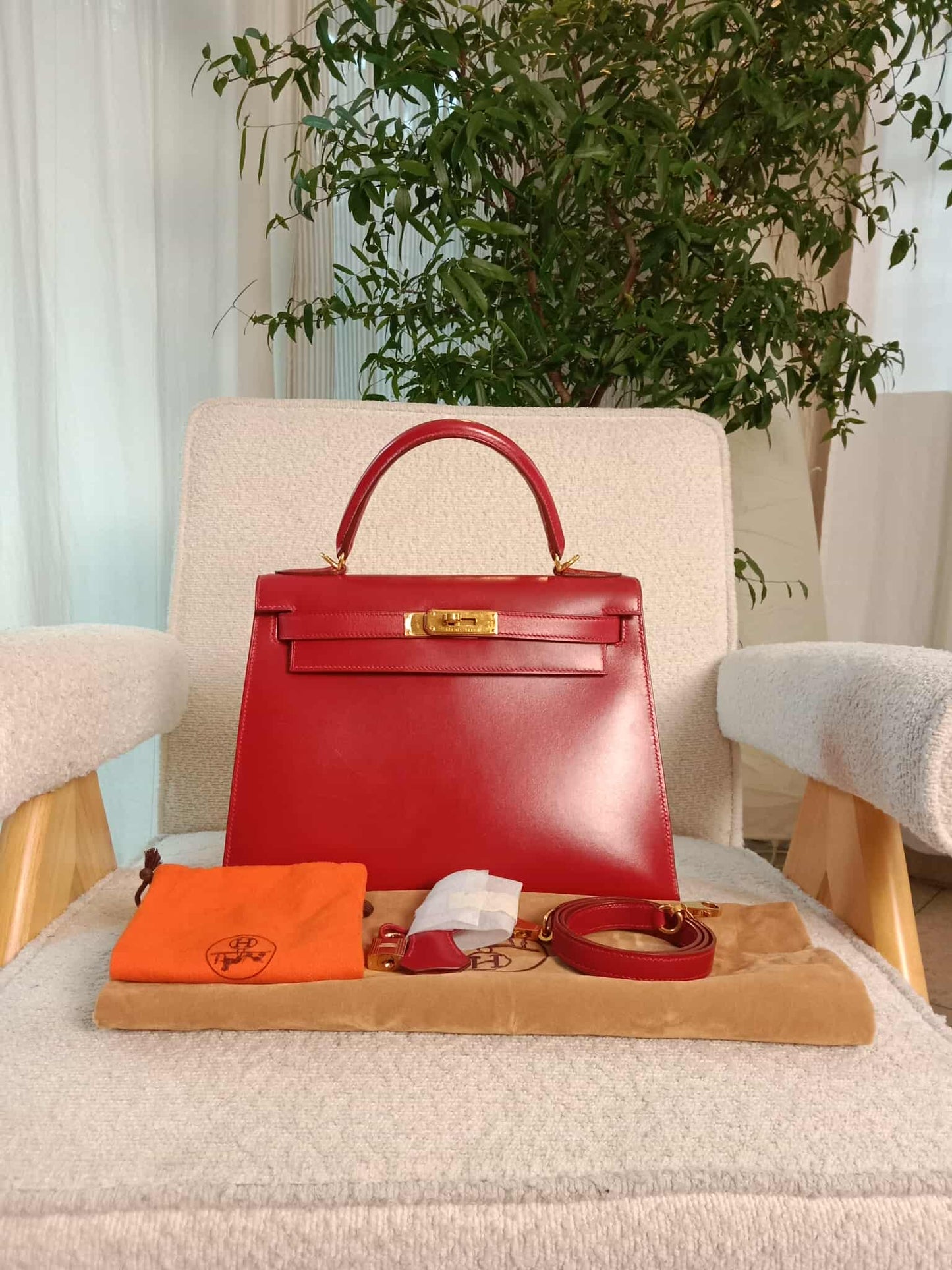 Hermes Kelly 28 Calfbox Leather Rouge VIF Stamp F Square 2002