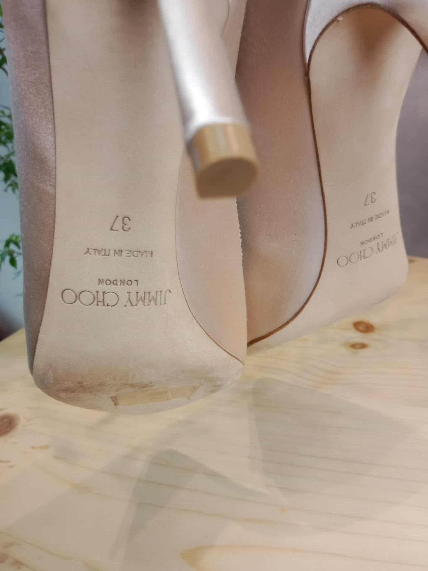 Jimmy Choo Cream Satin Crystal Embellished Pumps Size 37