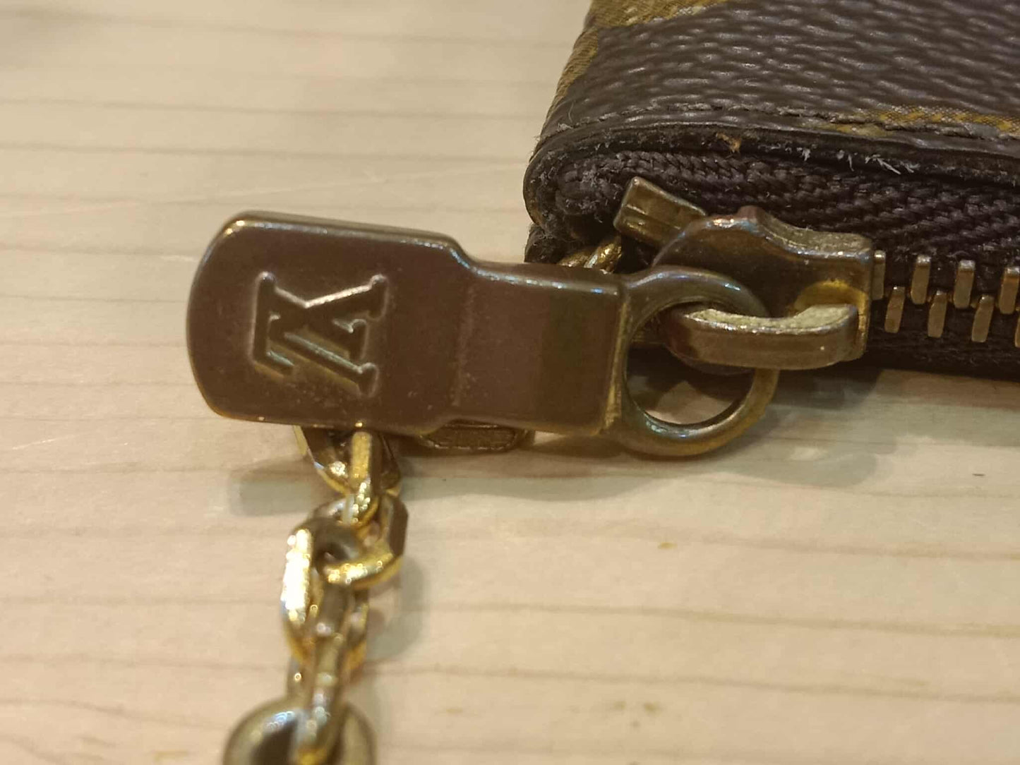 Louis Vuitton Monogram Zipped Coin Case