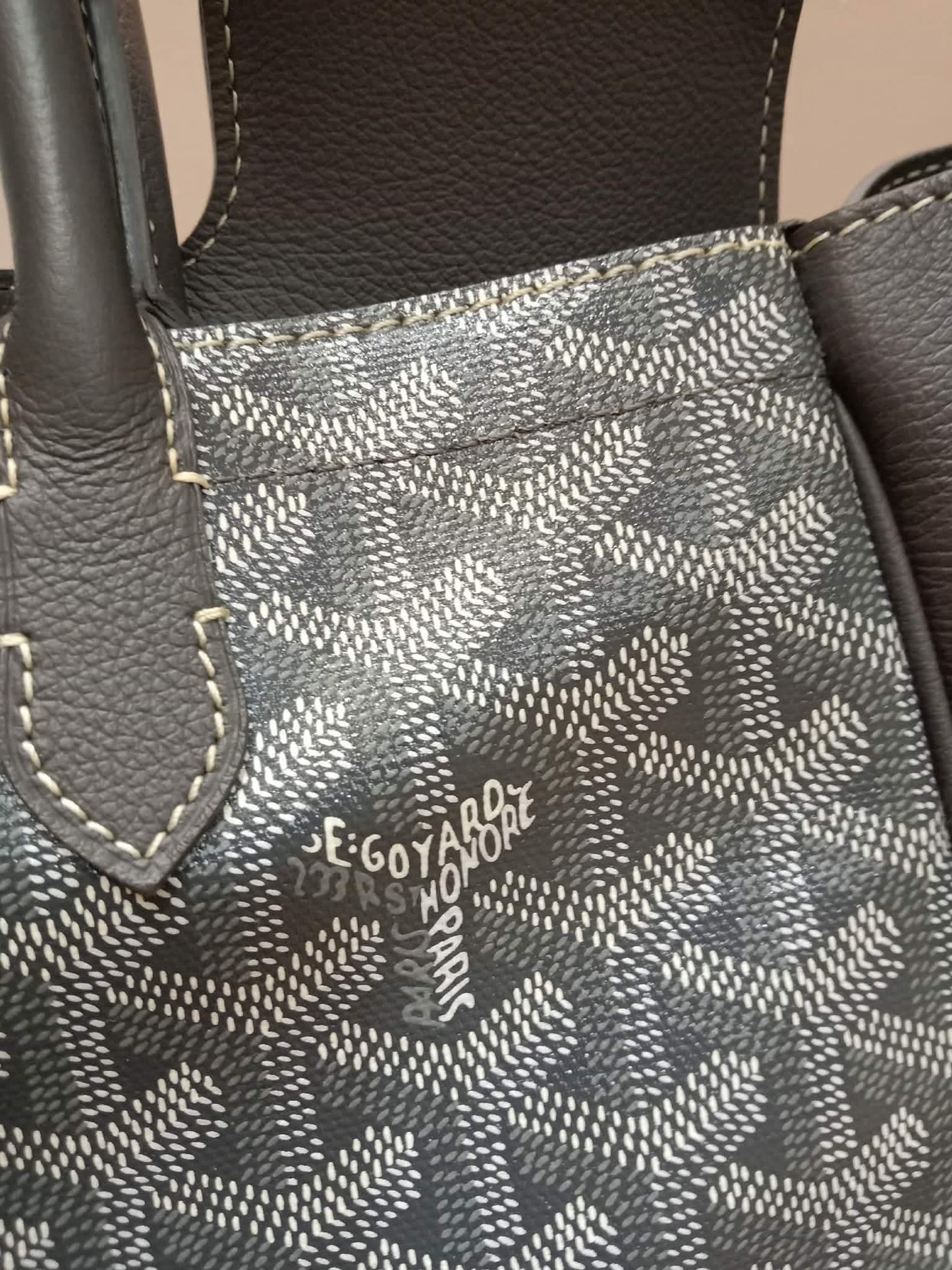 Goyard Saigon Tote Bag Goyardine Canvas with Structured Leather Trim Gris MM