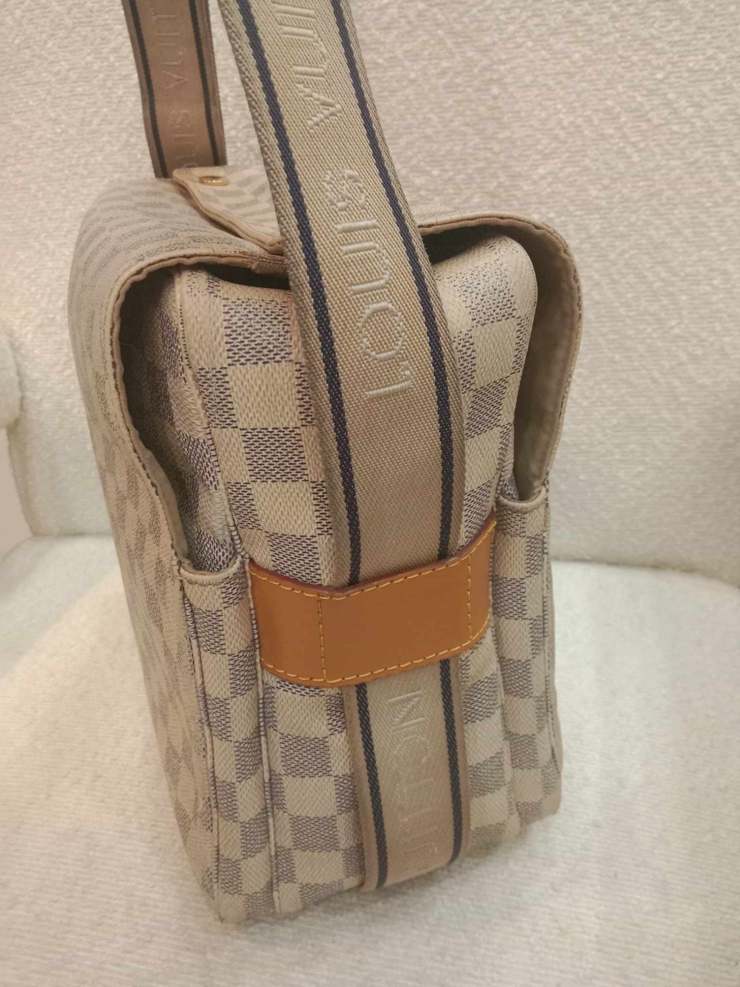 Louis Vuitton Naviglio Damier Azur MM