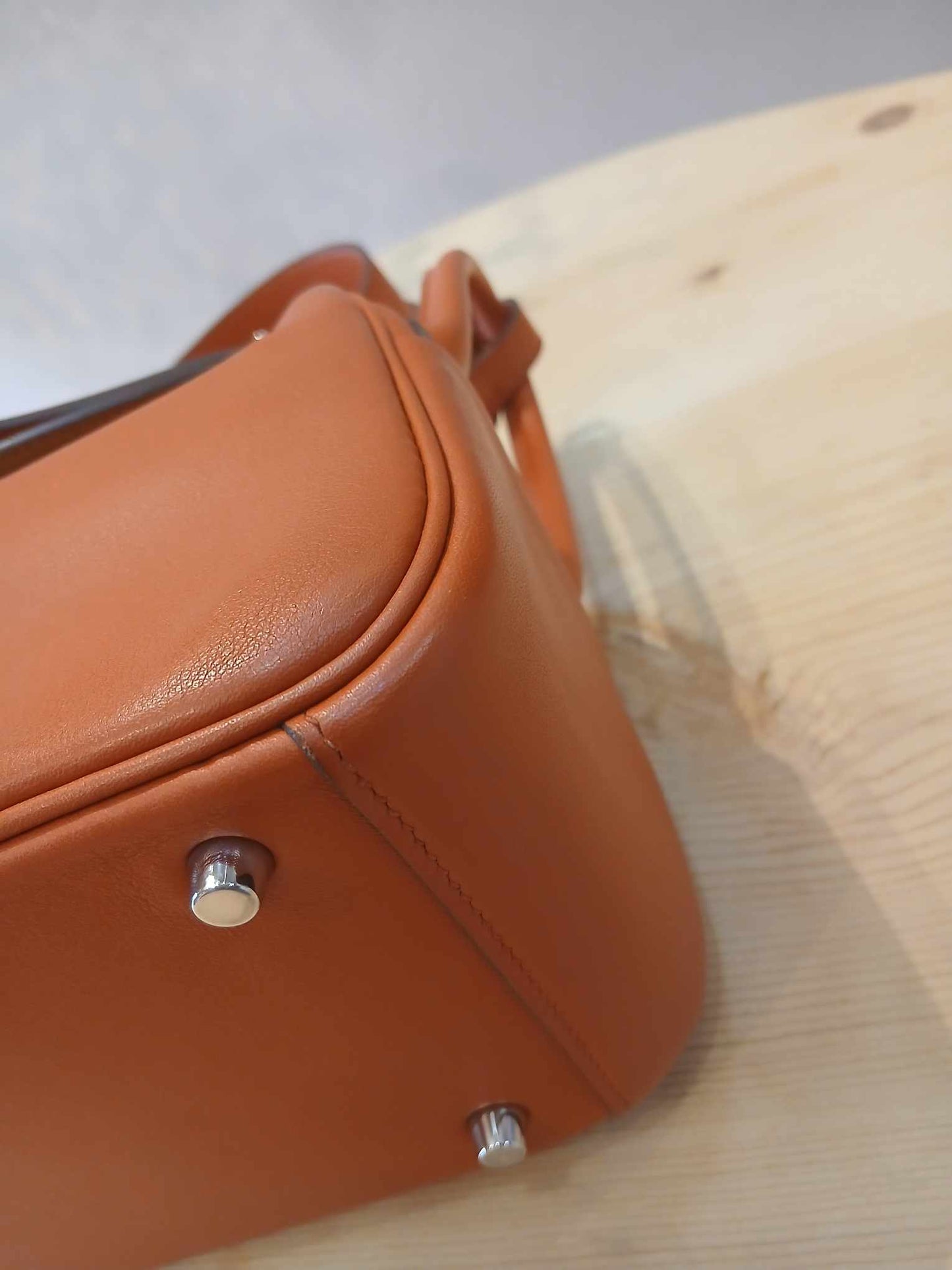 Hermes Mini Lindy Bi-Color Orange Stamp Z 2021