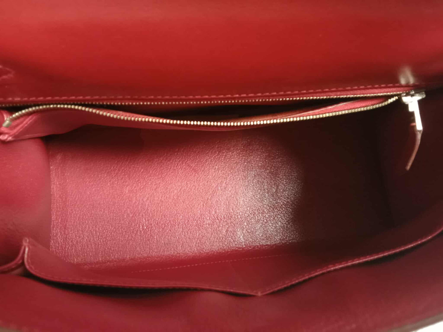 Hermes Kelly 28 Calfbox Leather Rouge VIF Stamp F Square 2002