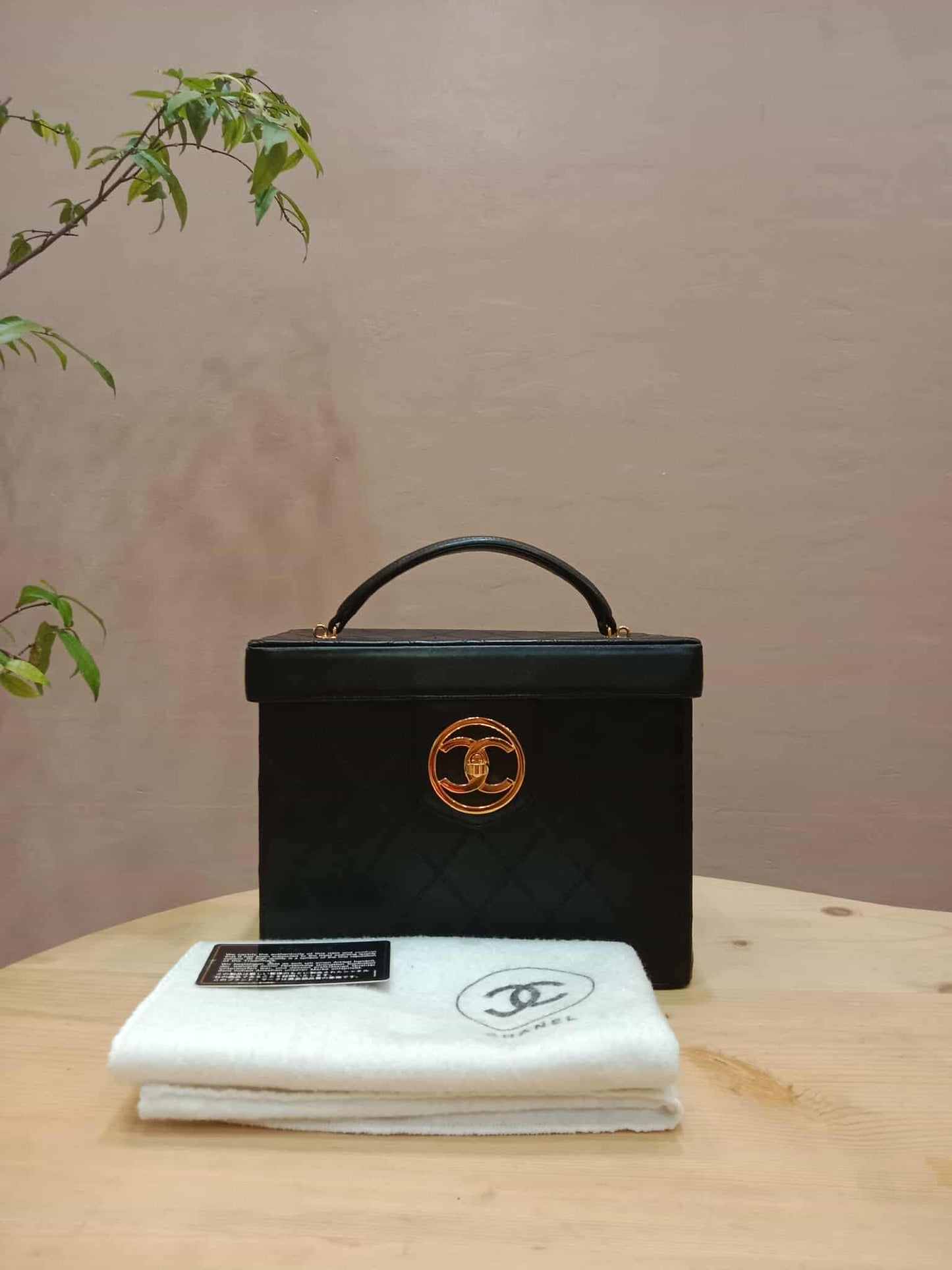 Chanel Vanity Black Leather Stitched Cosmetic Beauty Bag Series 2