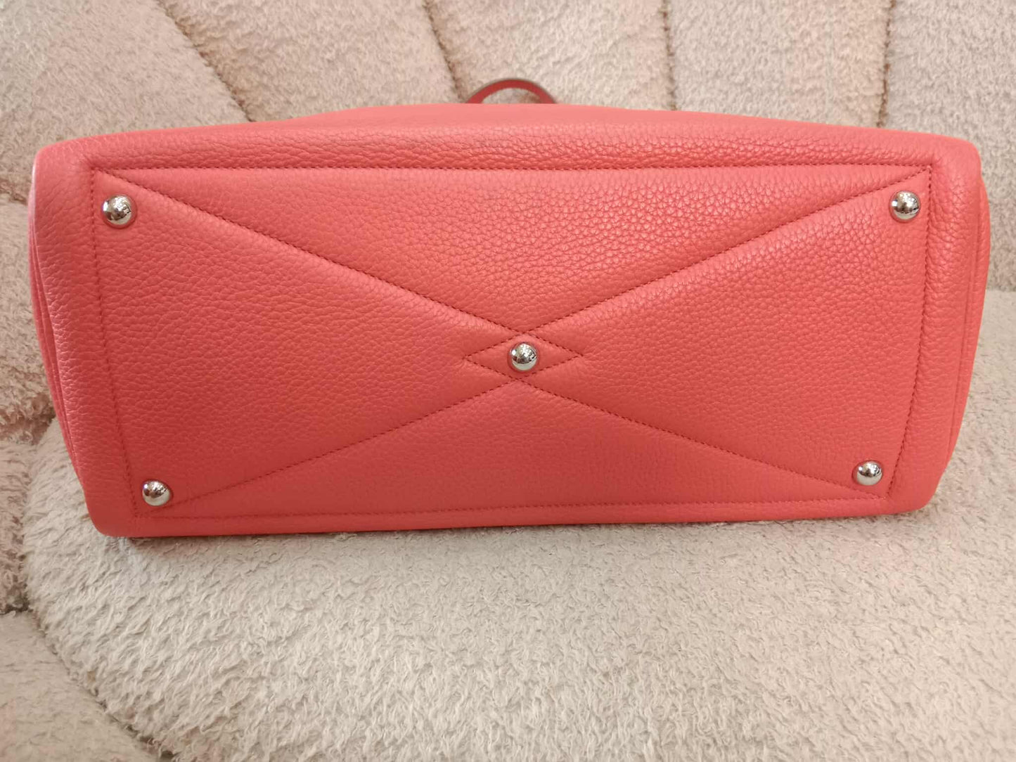 Hermes Victoria II 35 Rose Azalee Clemence Stamp P Square 2012