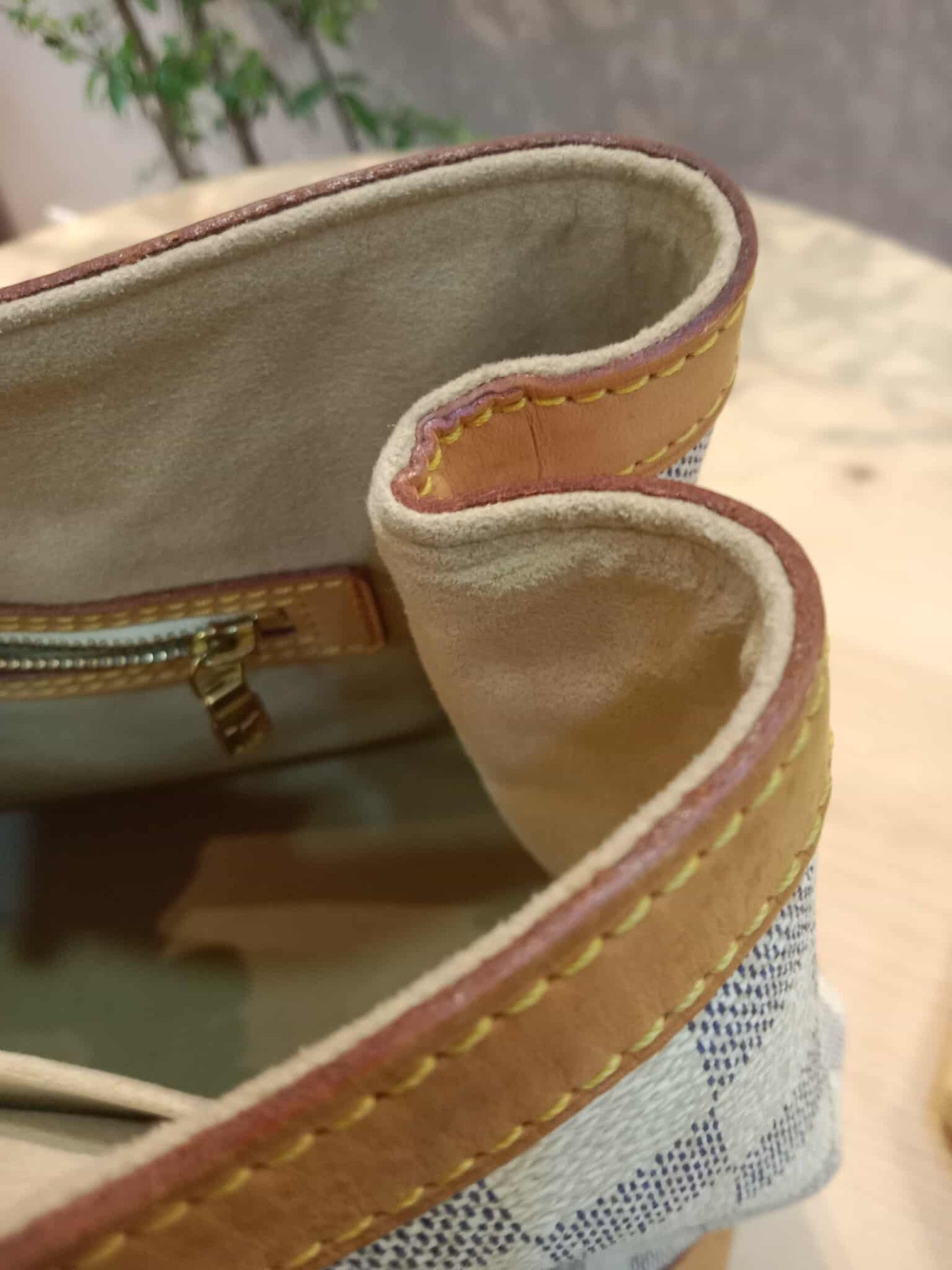 Louis Vuitton Hampstead Damier Azur PM