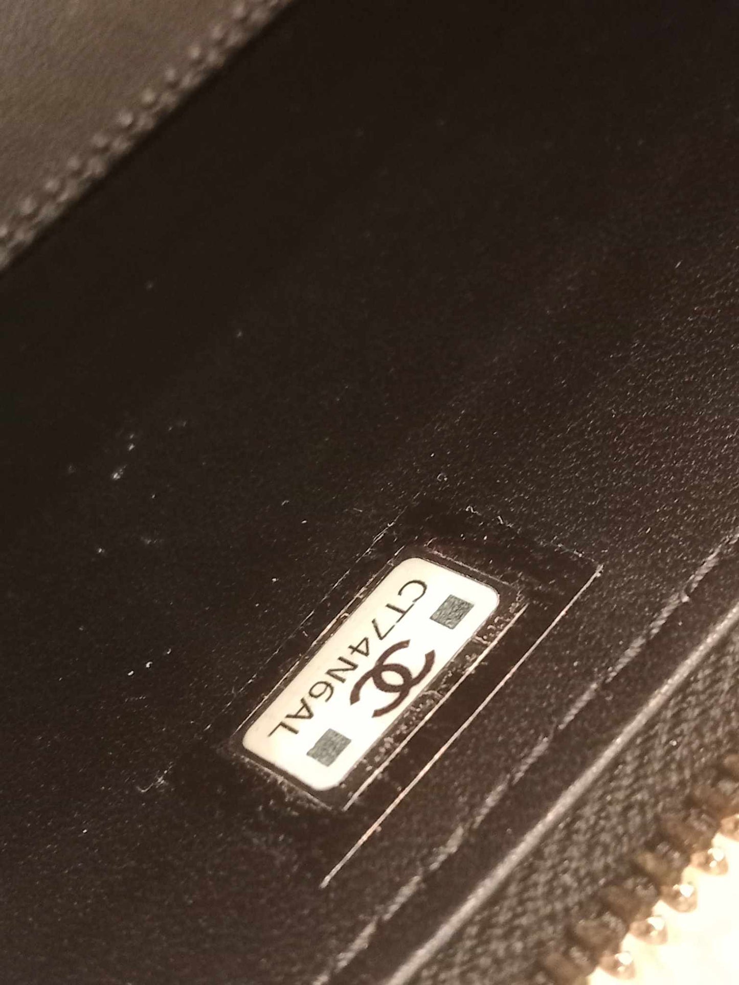 Chanel Tweed Pearlcrush Vanity Case Microchipped