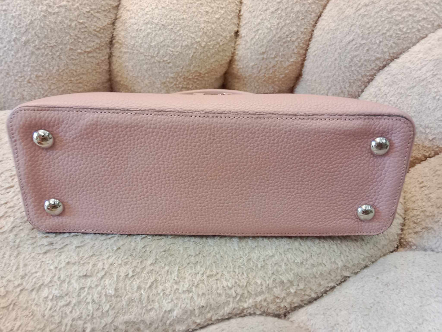 Louis Vuitton Capucine Sakura Pink PM