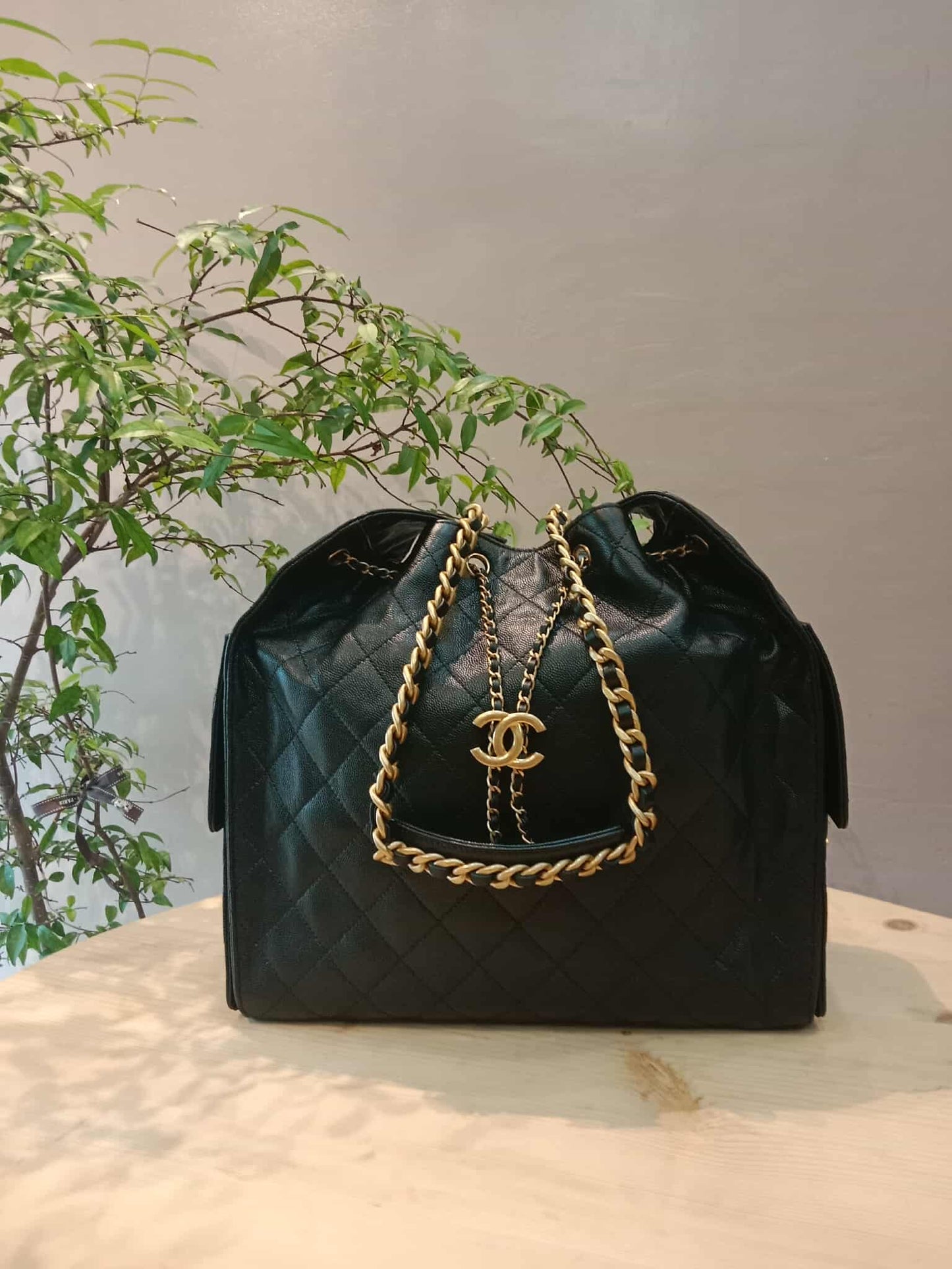 Chanel 25 Black Medium Caviar Microchipped