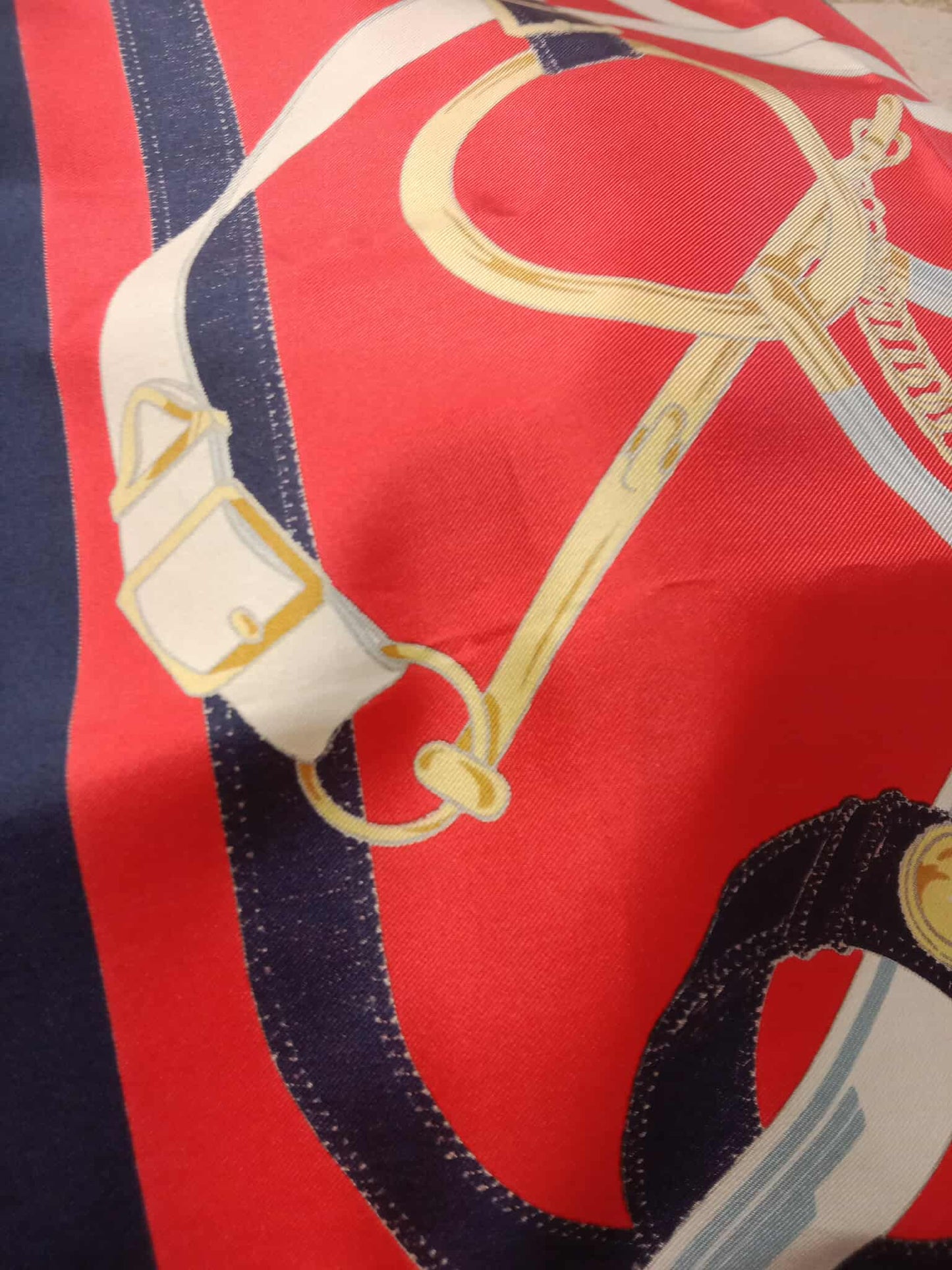 Hermes Carre 90 Eperon Dor Golden Spur Silk Scarf
