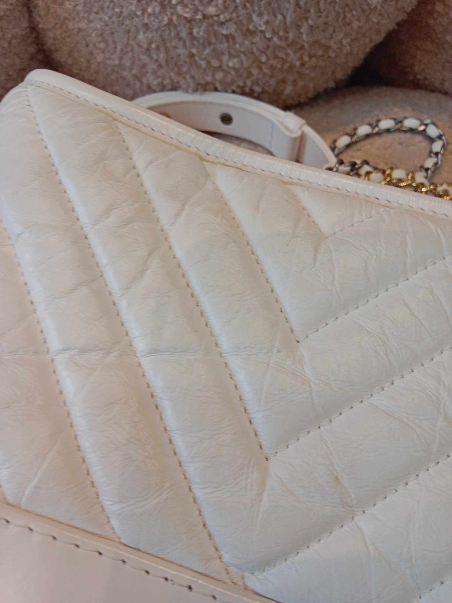 Chanel White Small Chevron Gabrielle Hobo Aged Calfskin Series 29