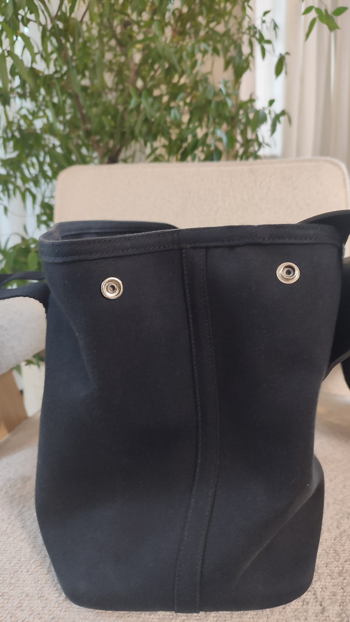 Hermes Valparaiso MM Black Bag