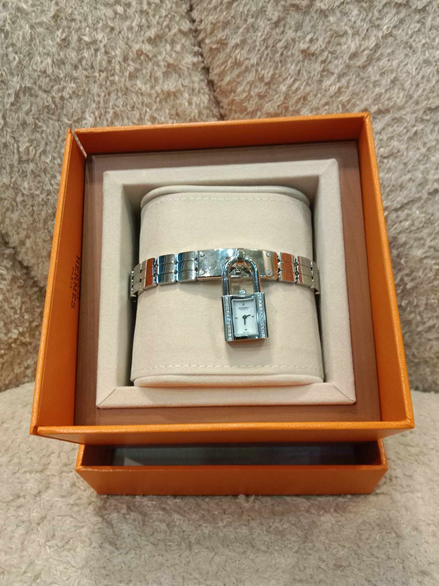 Hermes Stainless Steel Diamond 16mm Kelly Quartz Watch