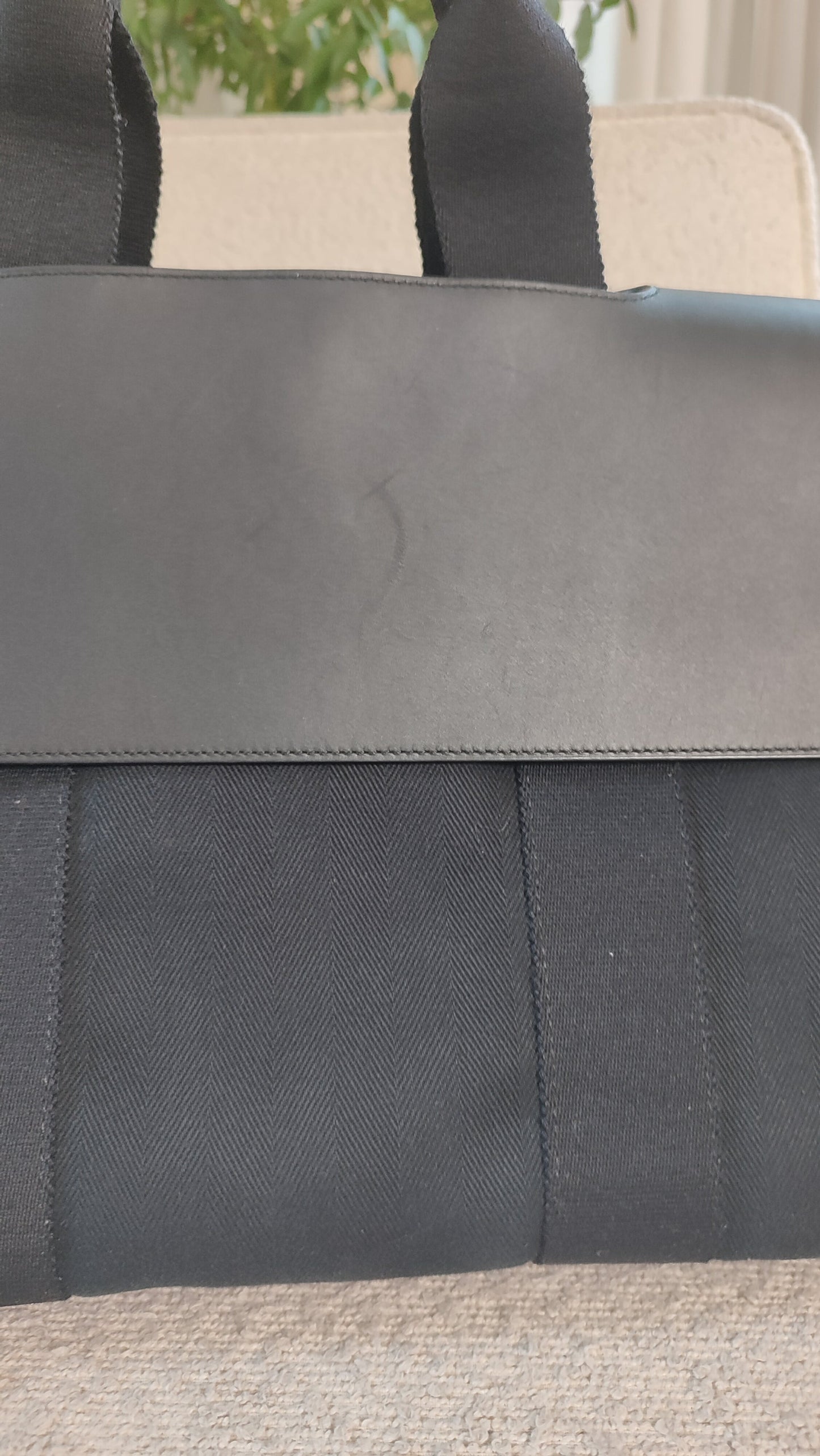 Hermes Valparaiso MM Black Bag