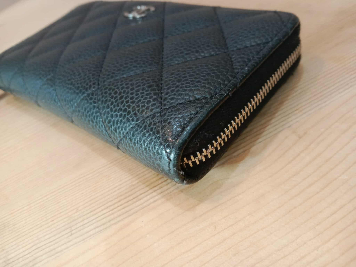 Chanel Long Zipped Wallet Caviar Black Series 19