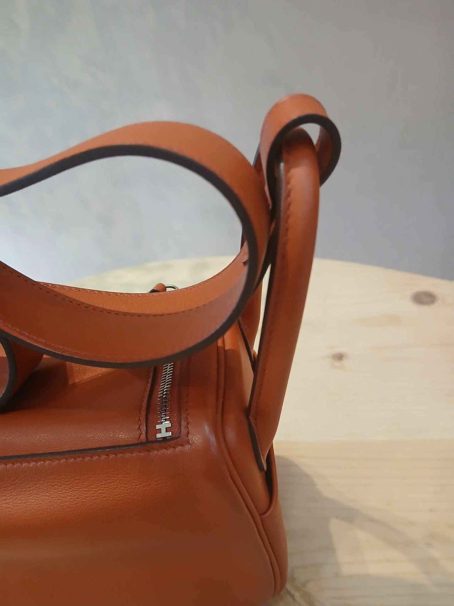 Hermes Mini Lindy Bi-Color Orange Stamp Z 2021