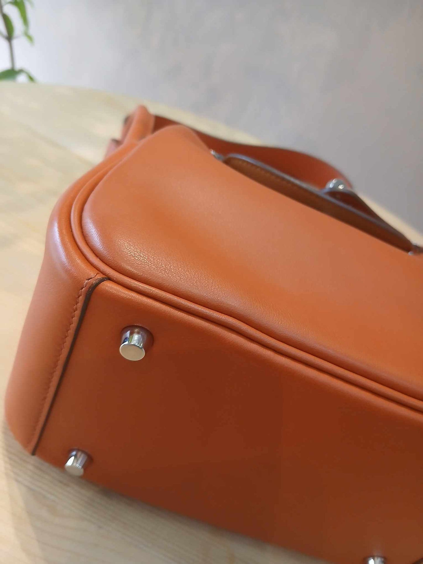 Hermes Mini Lindy Bi-Color Orange Stamp Z 2021