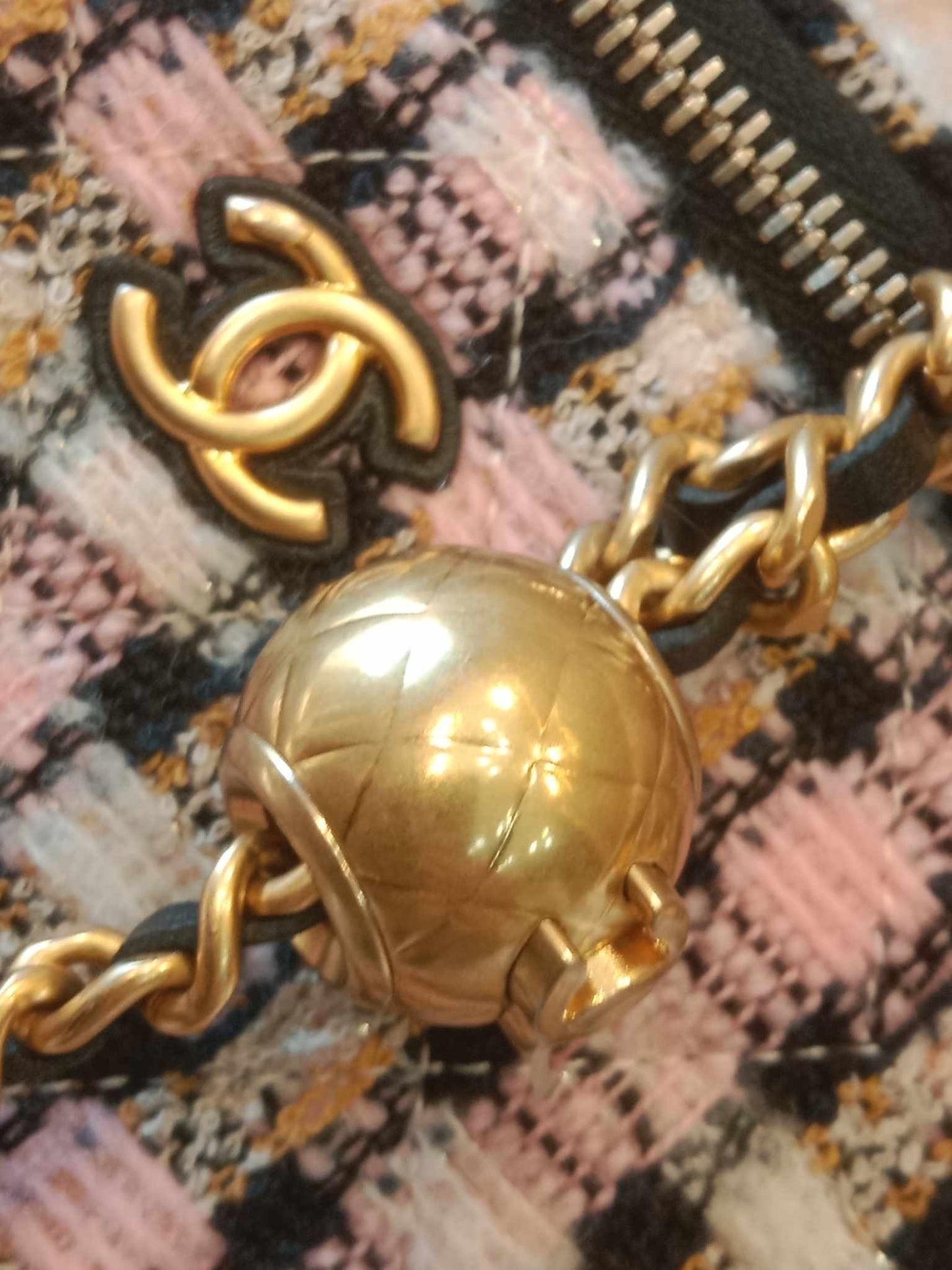 Chanel Tweed Pearlcrush Vanity Case Microchipped